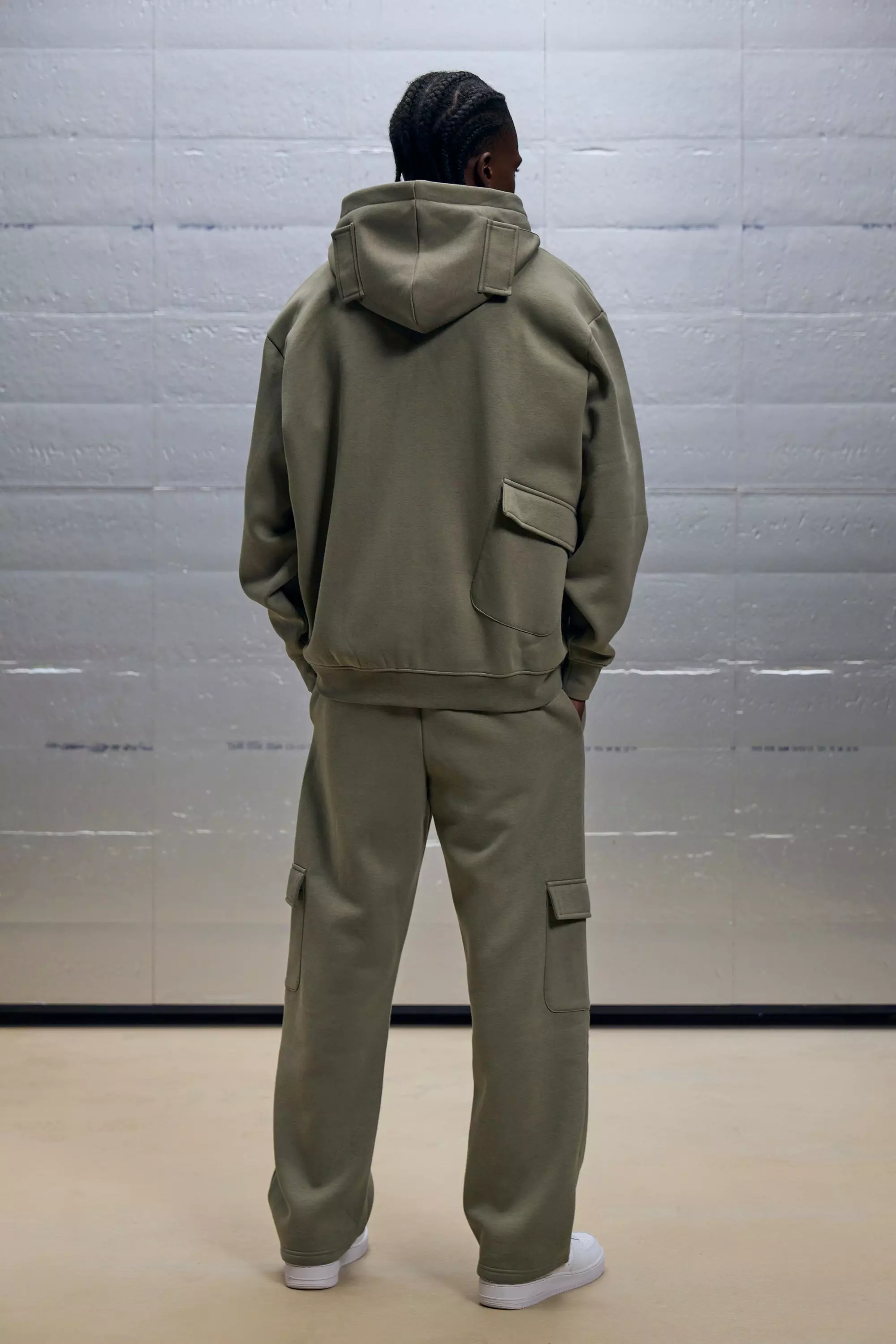 【THEAIRTOWN】Track Pocket hood Hoodie & Shorts Set★ Oversized Zip Through Cargo Pocket Detail Hooded Tracksuit