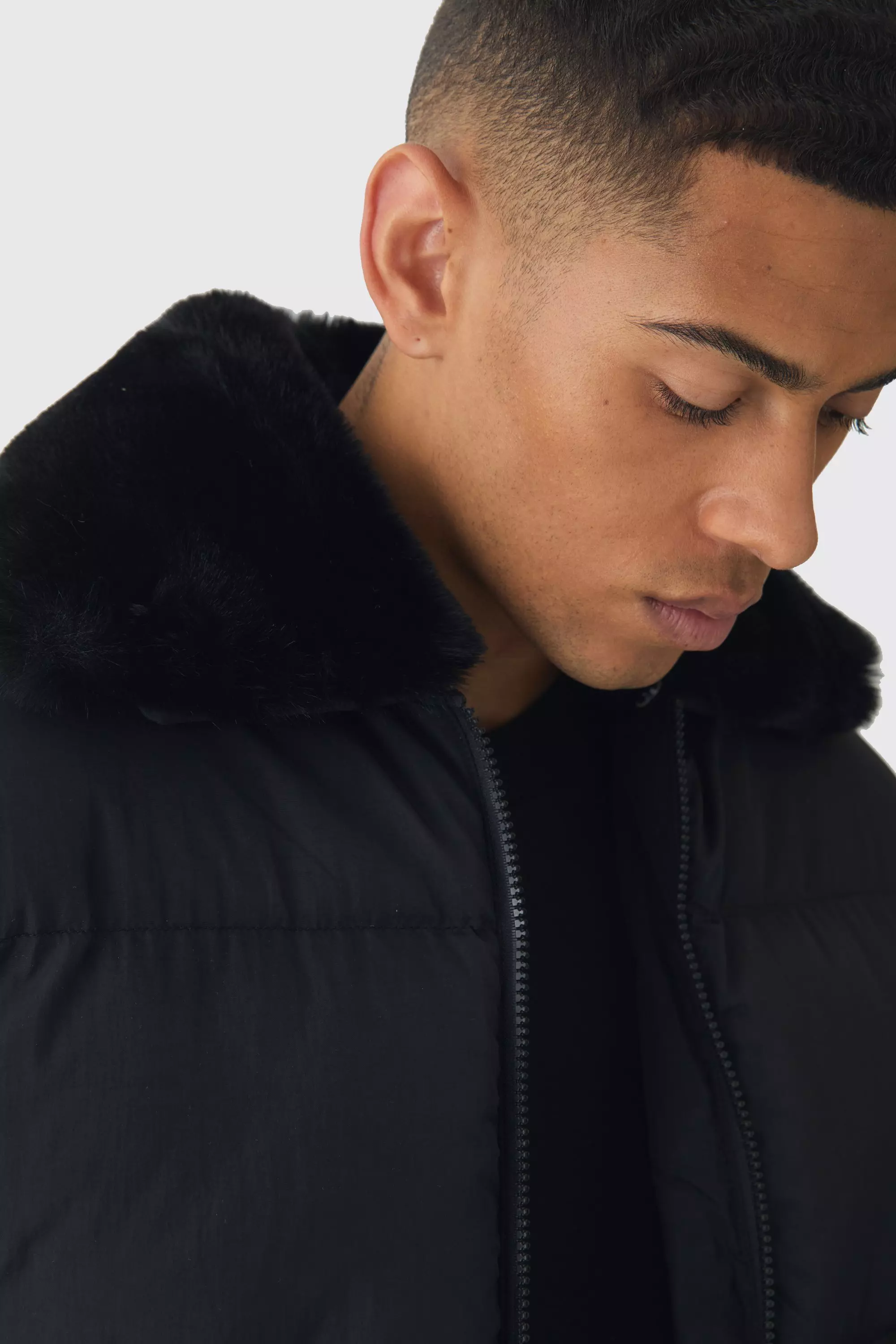 Boxy Faux Fur Collar Puffer Jacket In Black alternative image