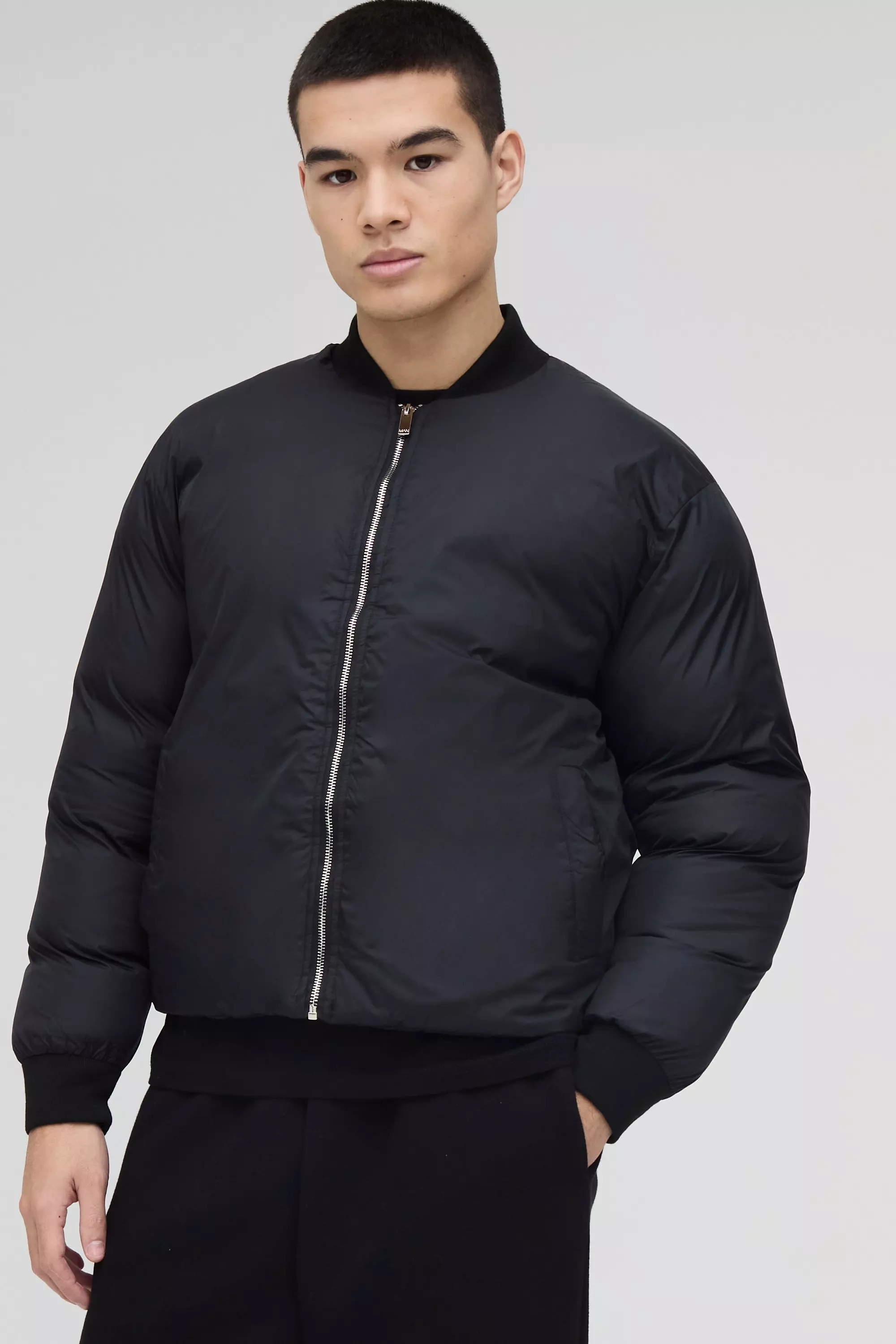 BoohooMAN Men s Heavy Padded Puffer Bomber Jacket in Black Casual Jackets