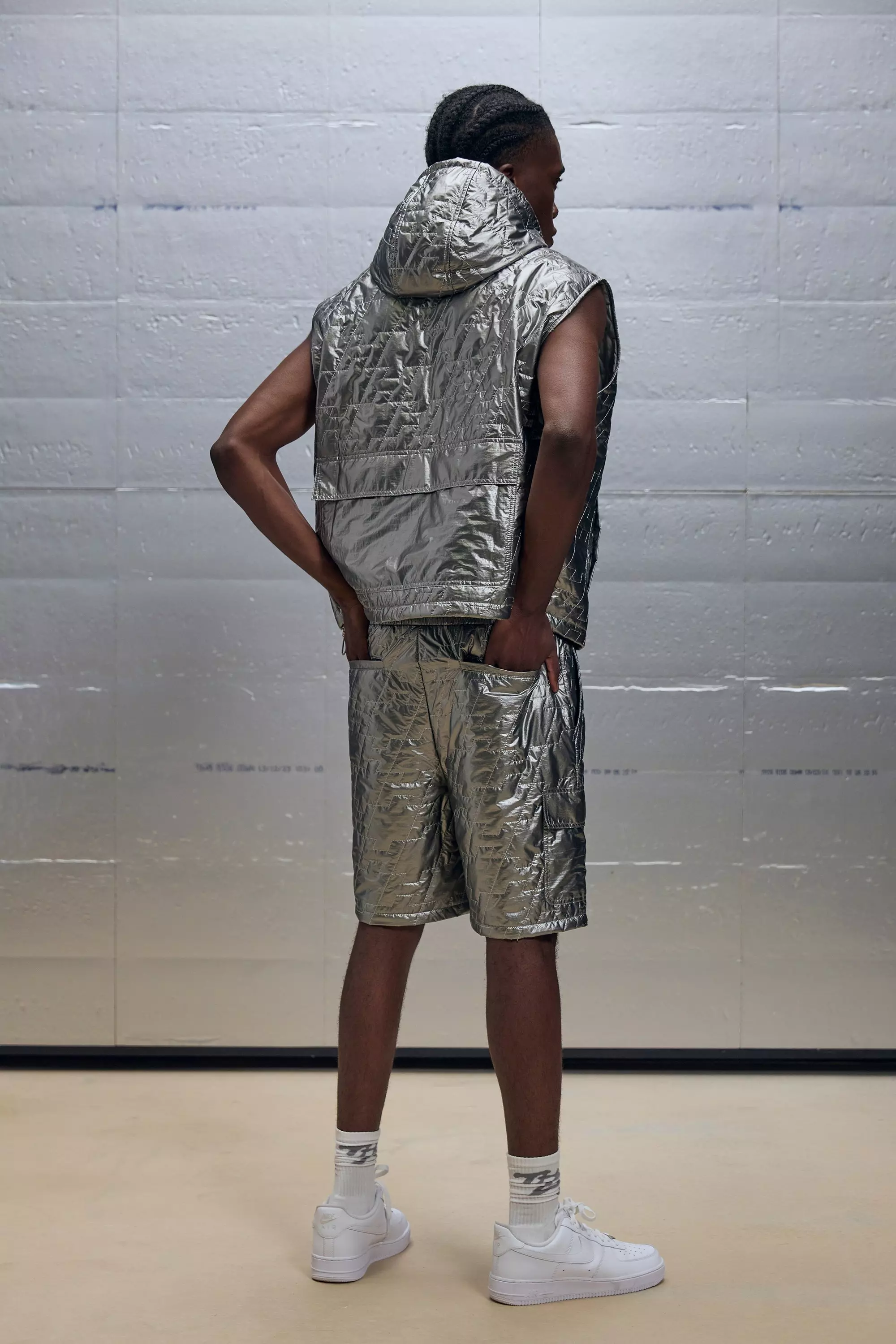 Charcoal Boxy Utility Metallic Nylon Quilted Hoodie Vest alternative image