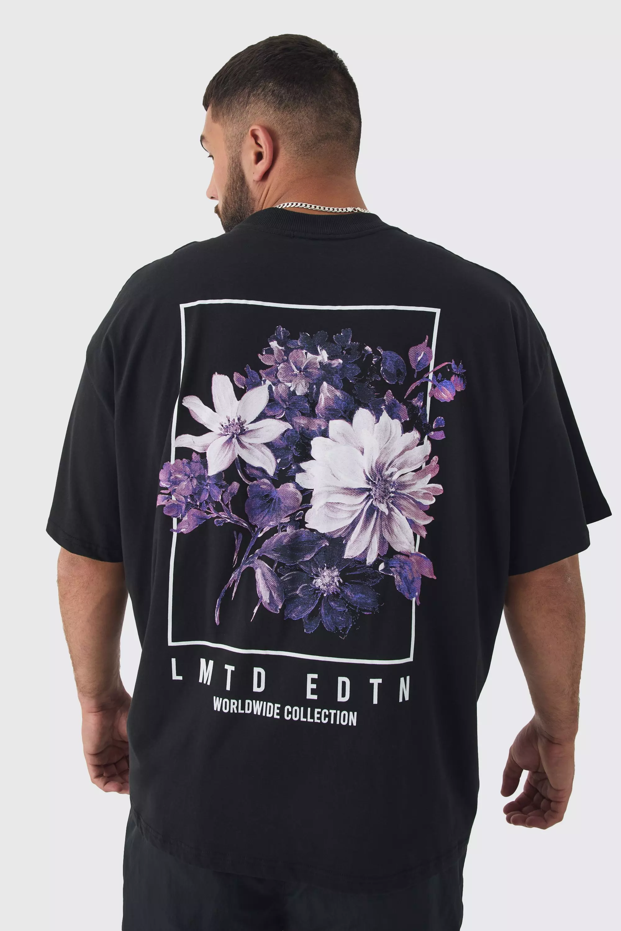 Black Plus Oversized Floral Back Graphic T-shirt