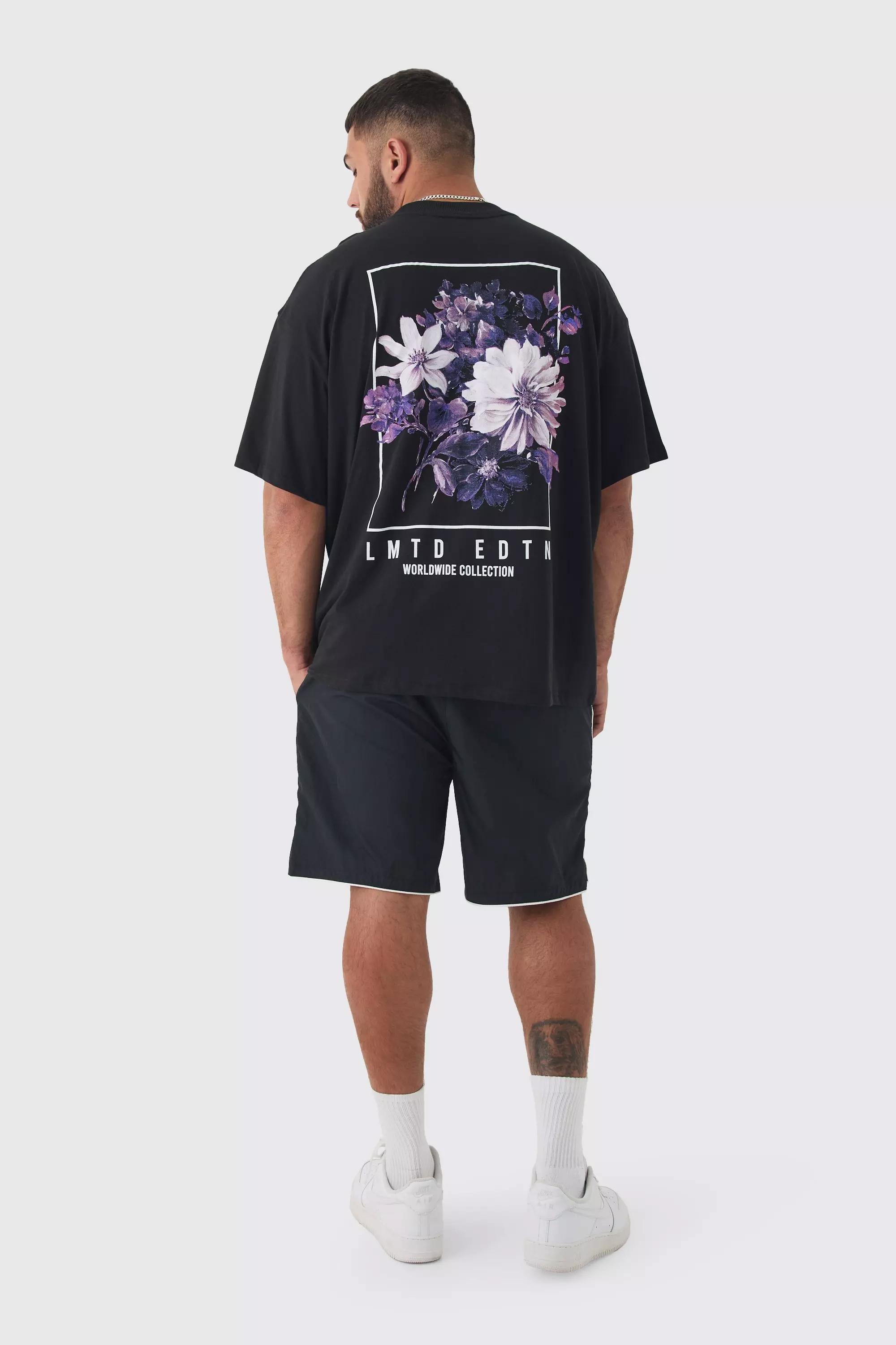 Black Plus Oversized Floral Back Graphic T-shirt alternative image