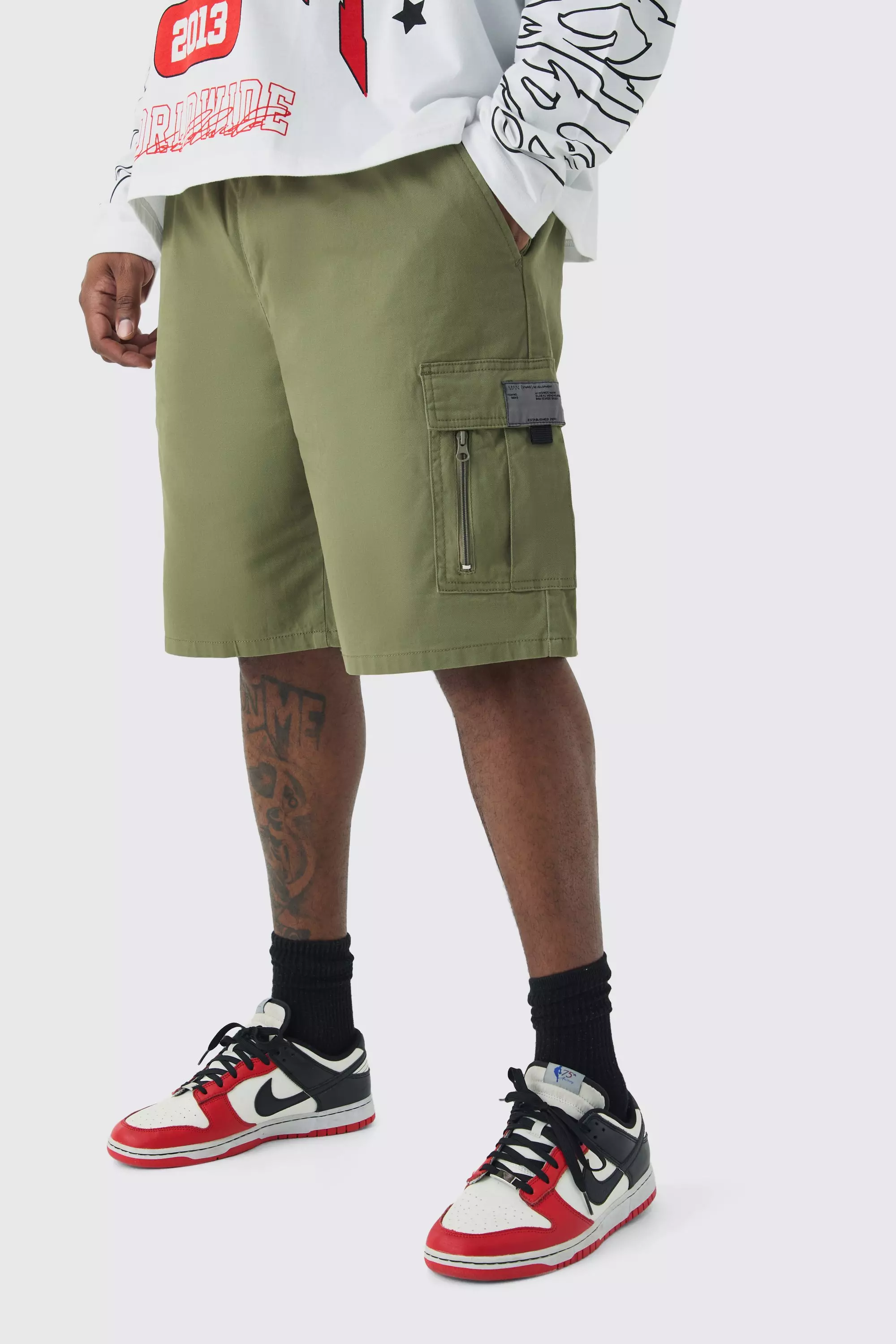 Plus Fixed Waist Twill Relaxed Cargo Zip Detail Tab Short Khaki