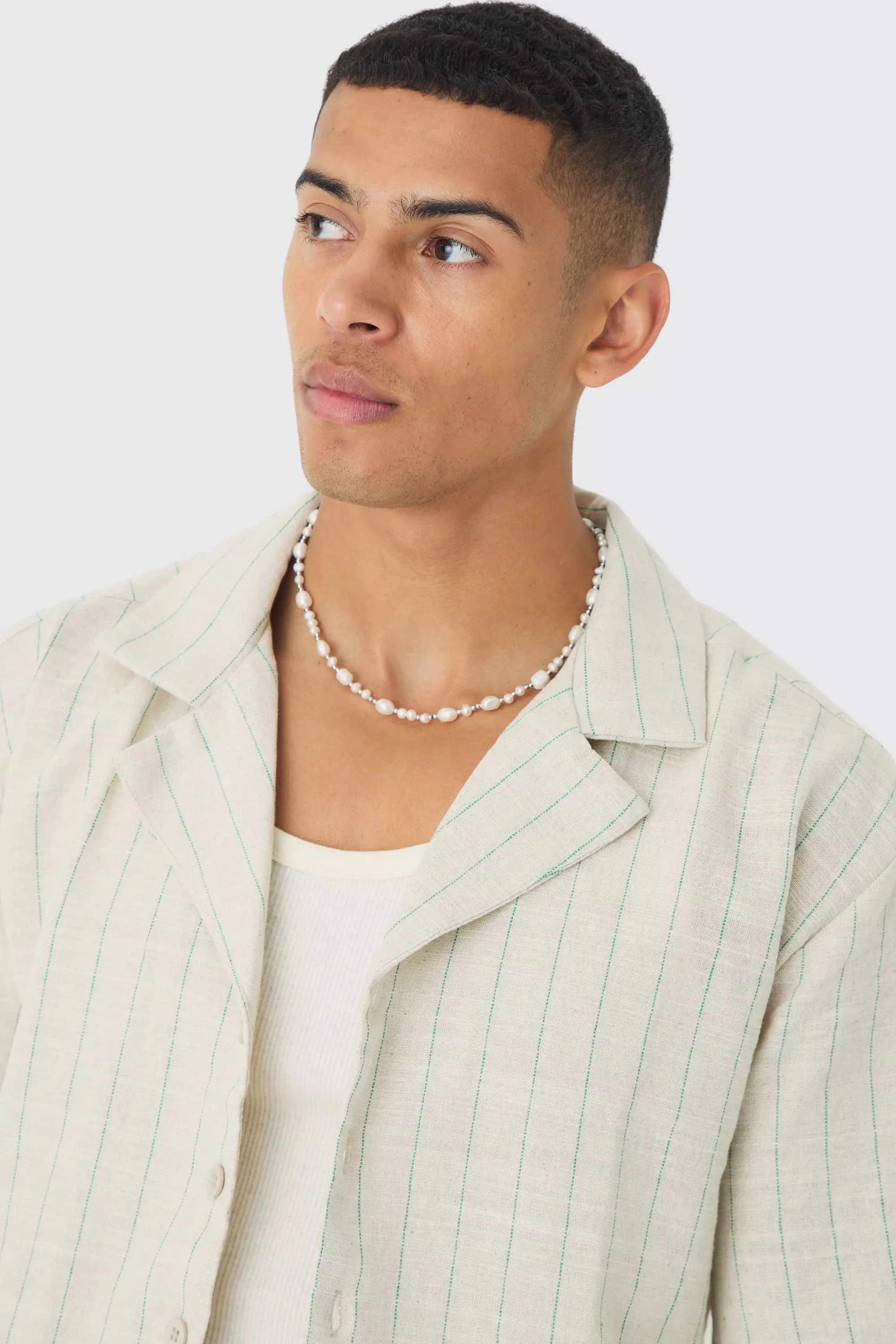 Green Oversized Boxy Revere Linen Shirt alternative image