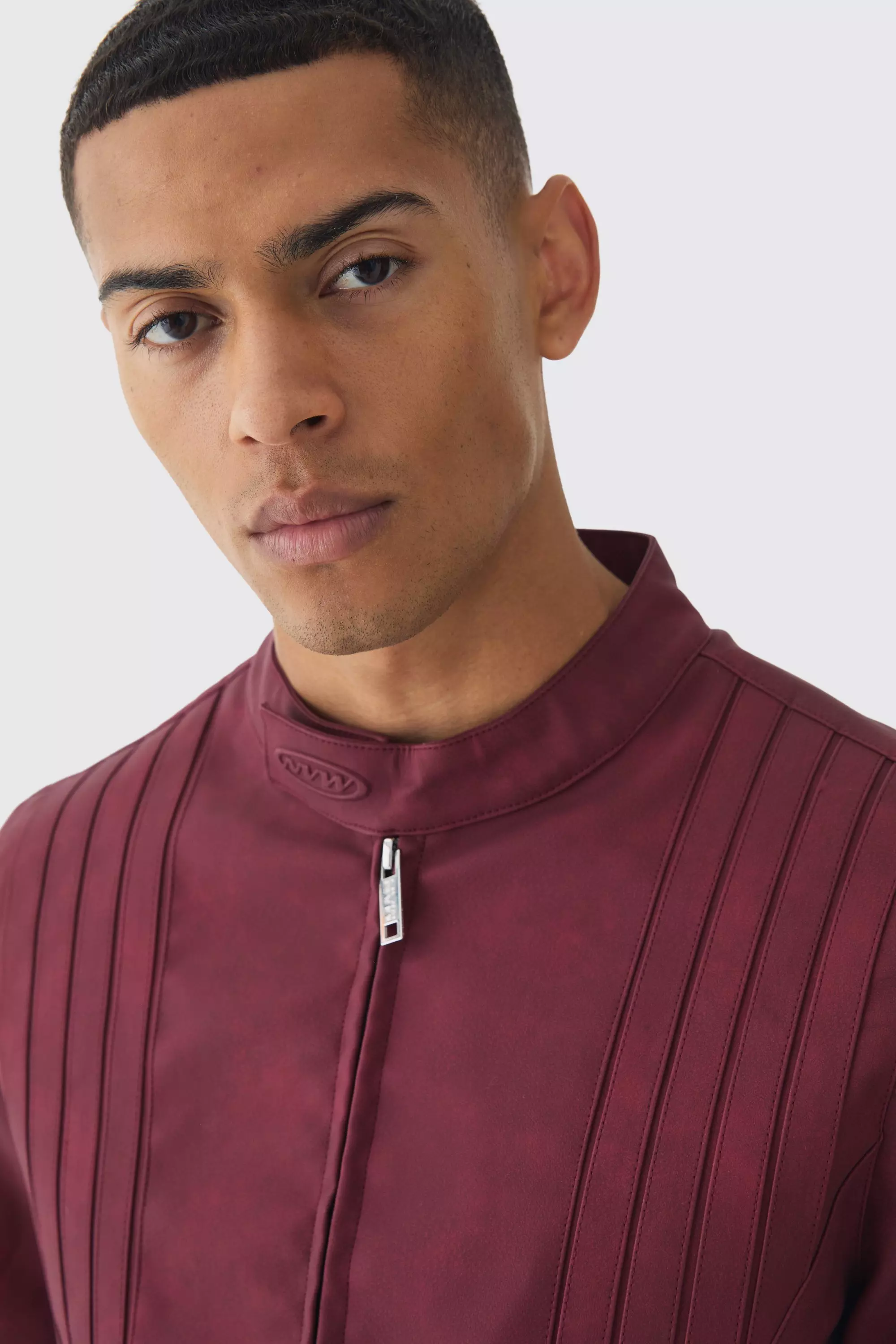 Burgundy Man Gebleekte Monochrome PU Biker Jas In Bordeaux alternatieve afbeelding