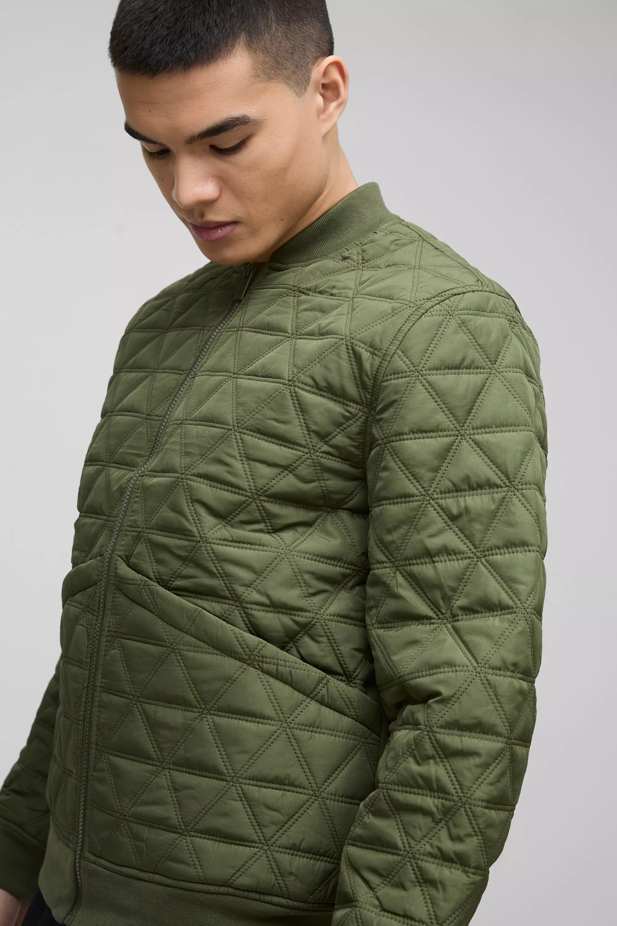 boohoo Women s Quilted Bomber Jacket in Khaki Green Casual Jackets