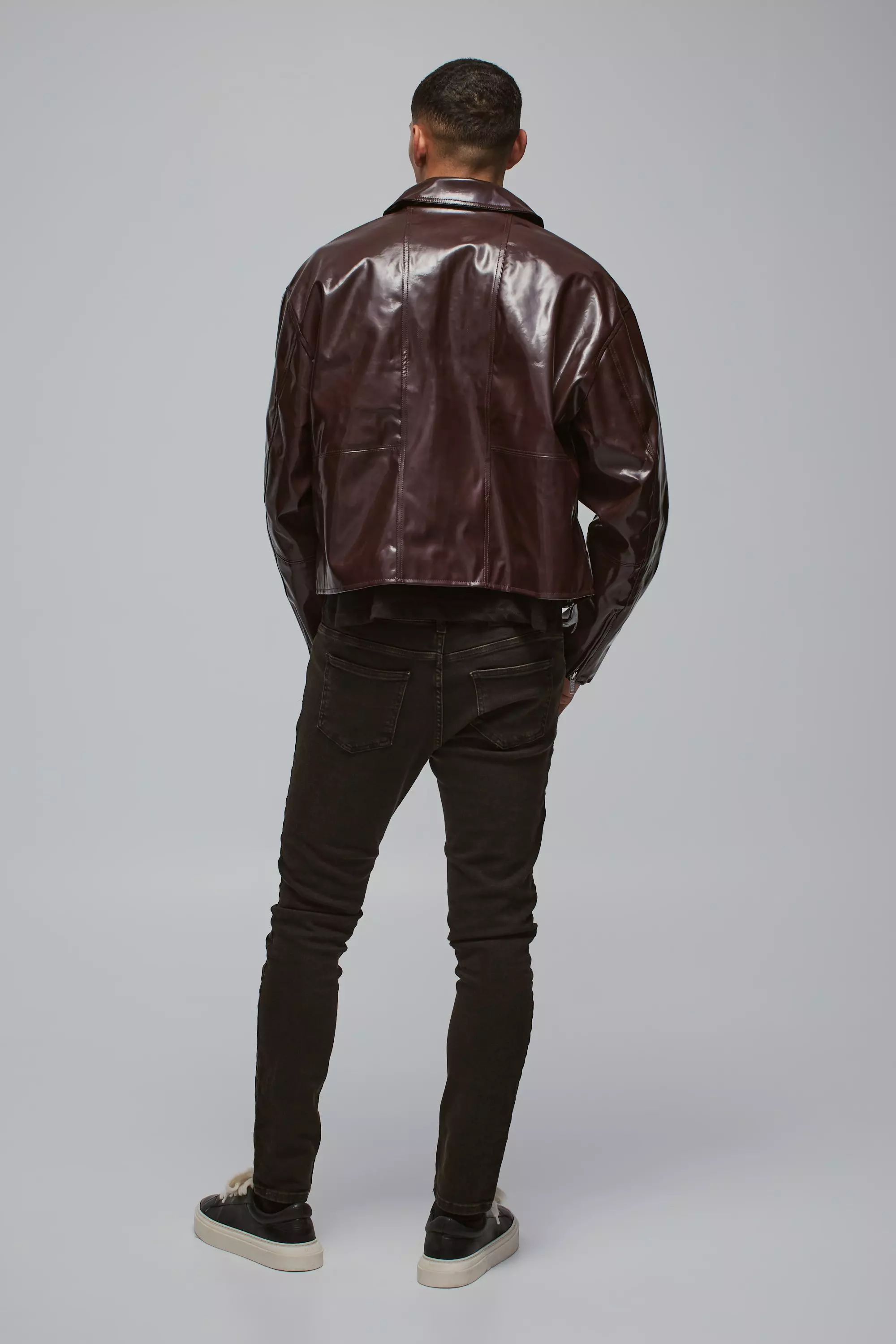 Boxy Vinyl PU Harrington Jacket In Burgundy alternative image