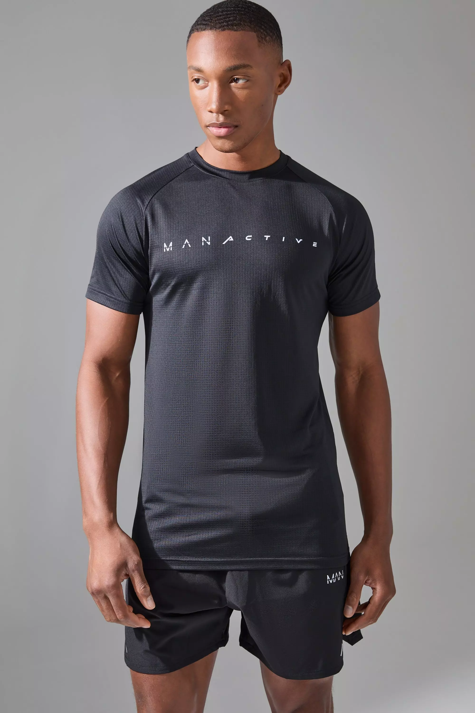 T-shirt de sport léger et respirant - MAN Active, Black autre image