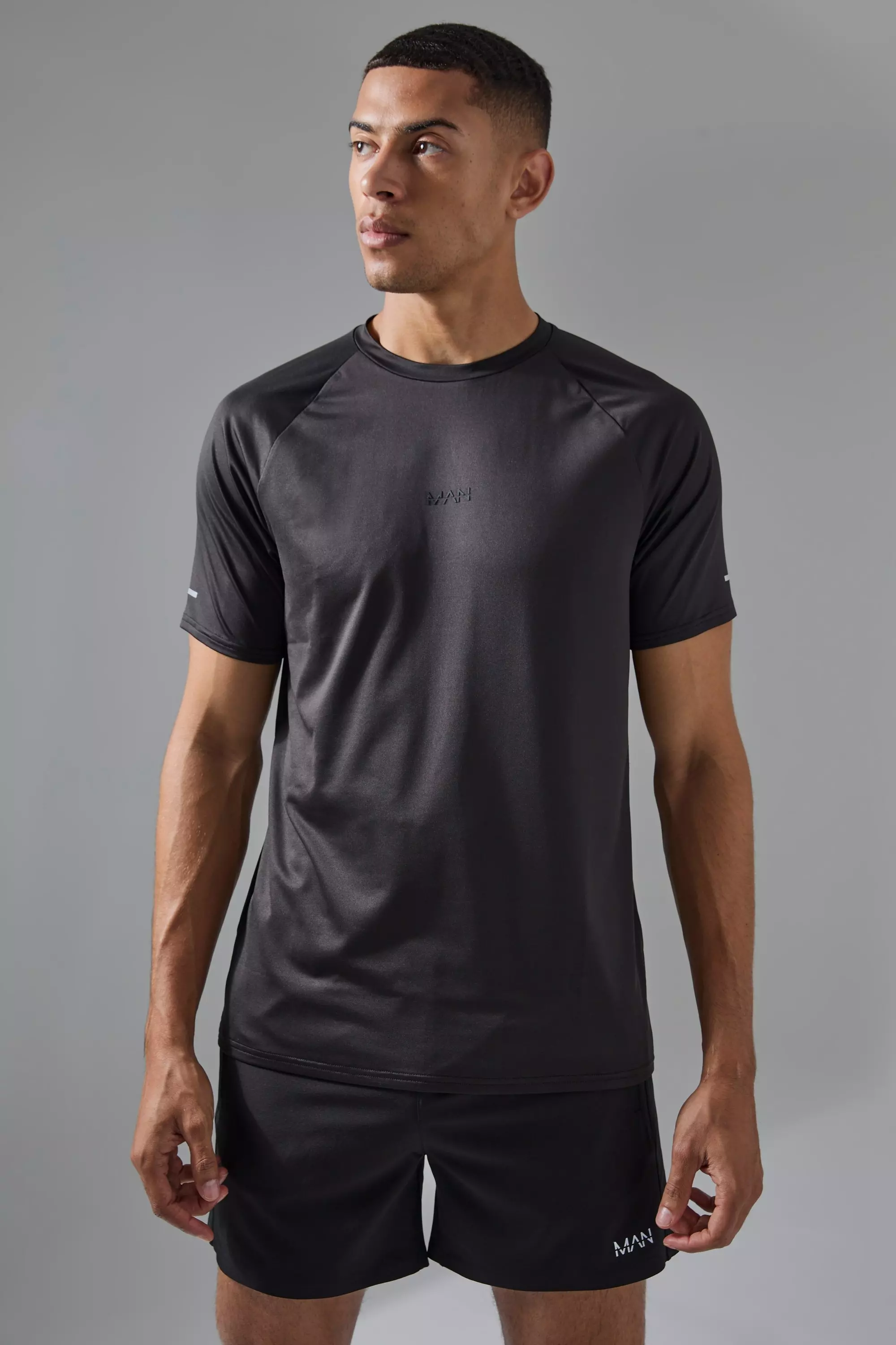 Man Active Performance Pro Raglan Gym T-shirt Black