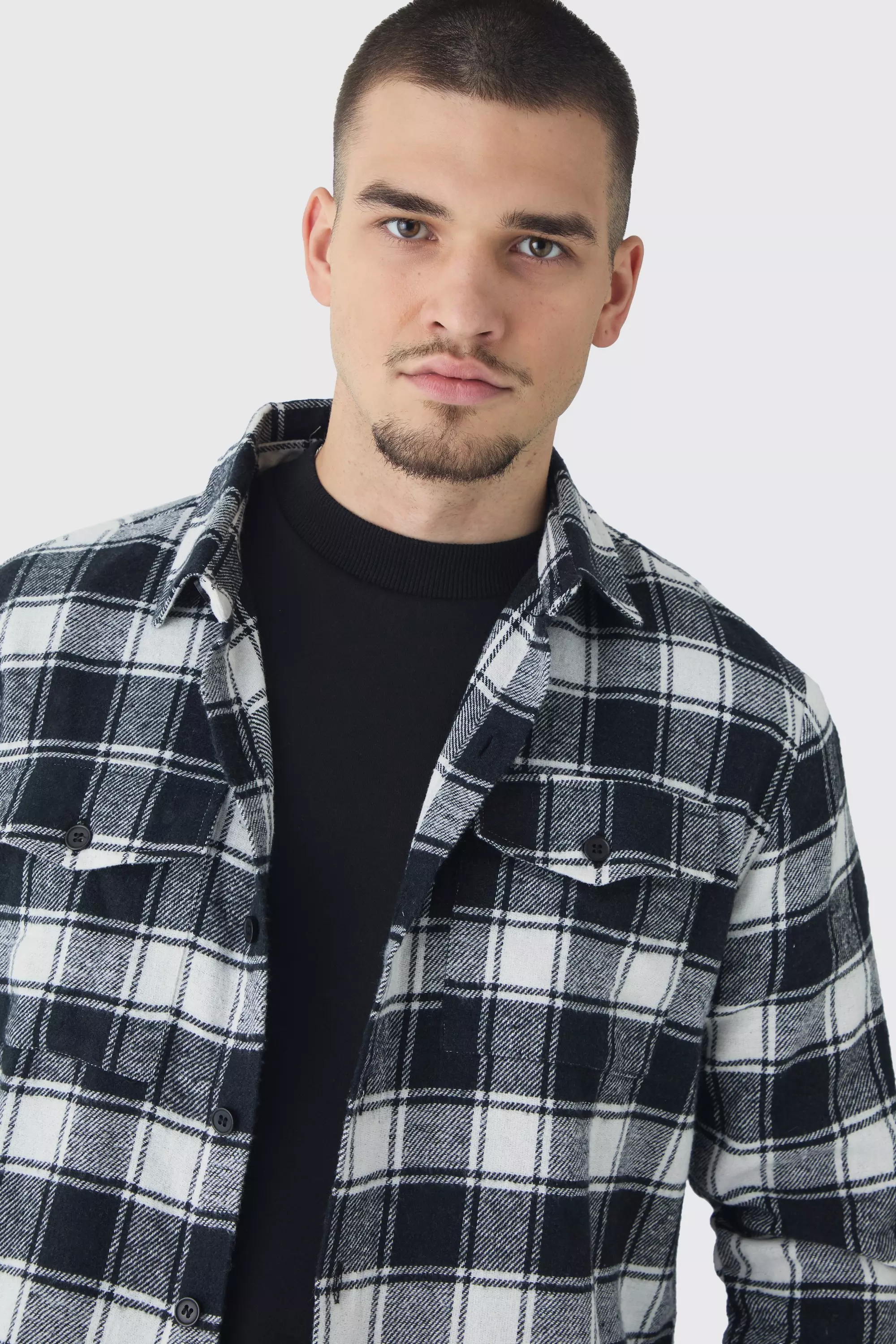 Tall kariertes Oversize Hemd, Black alternatives Bild