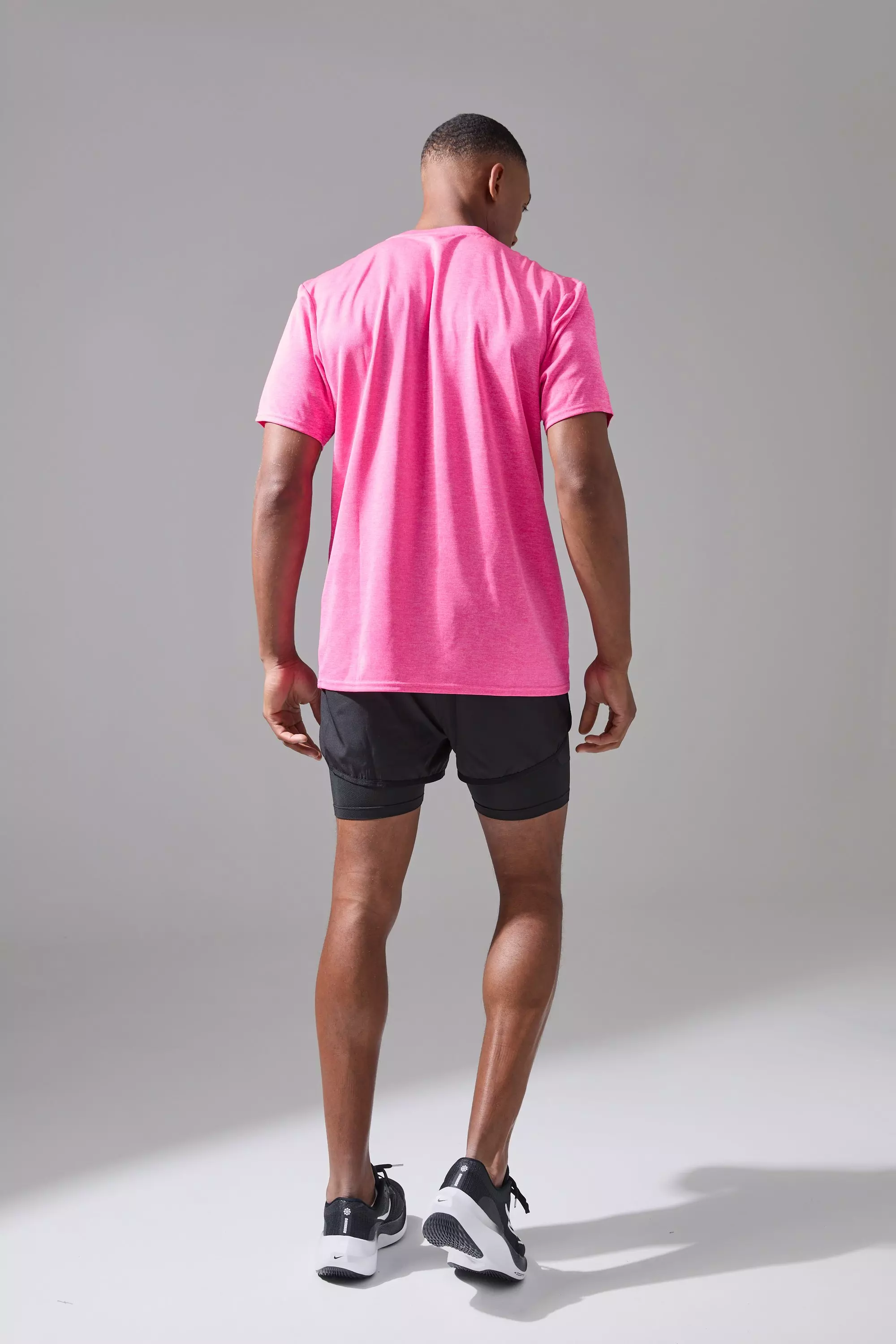 Man Active Performance T-Shirt, Pink alternatives Bild
