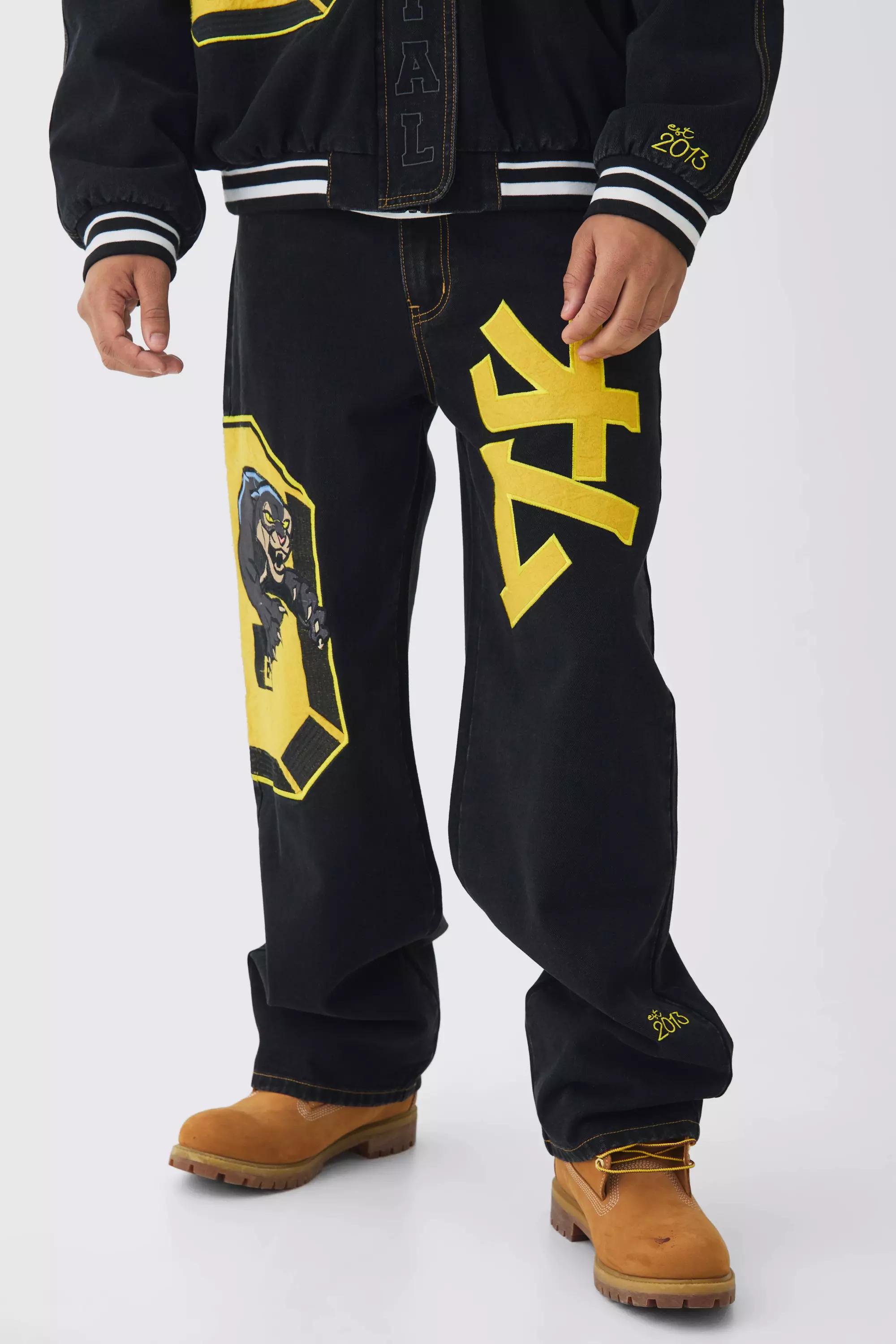 Extrem lockere Jeans mit Applikation, True black alternatives Bild