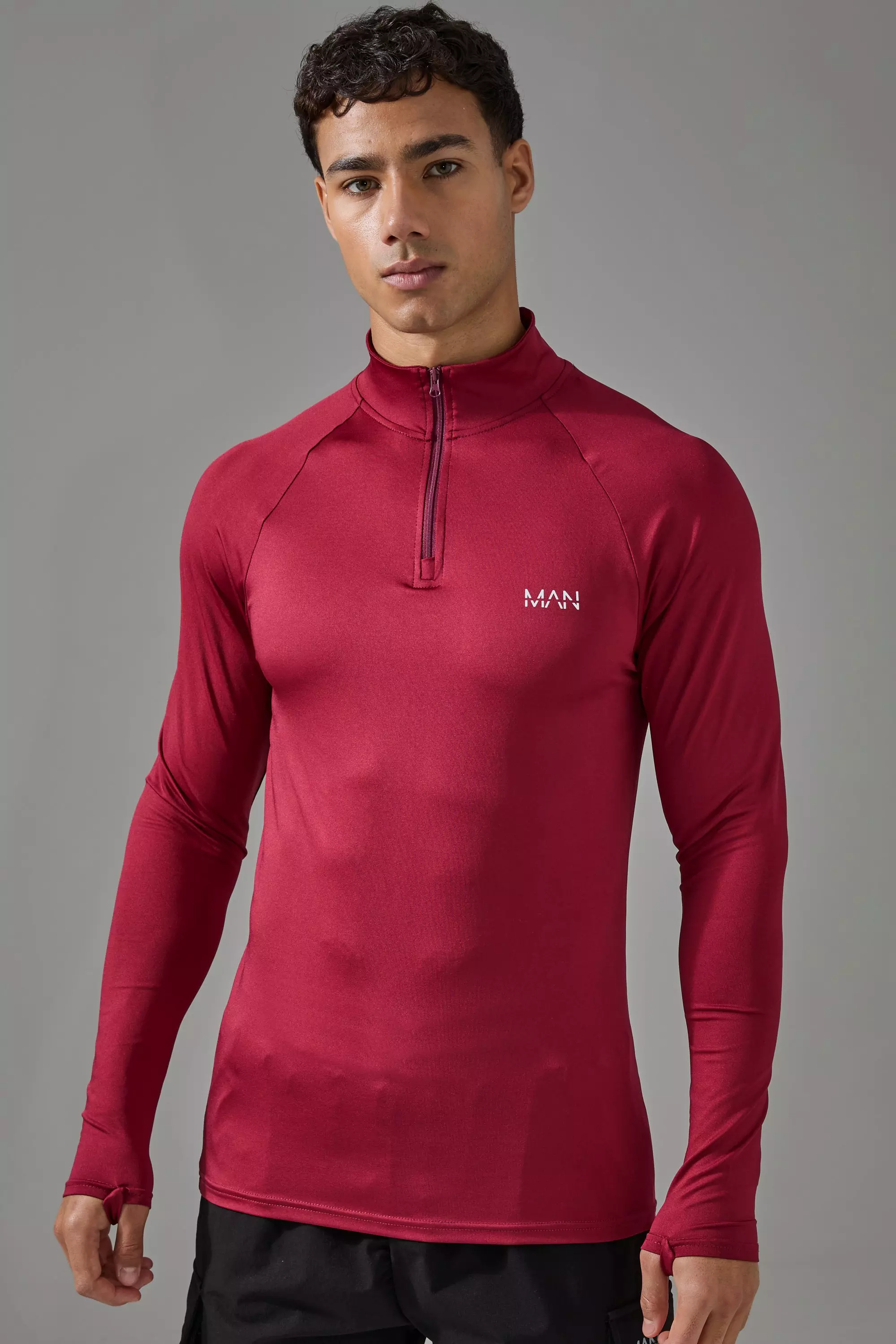 Man Active Gym Raglan Muscle Fit 1/4 Zip Top Berry