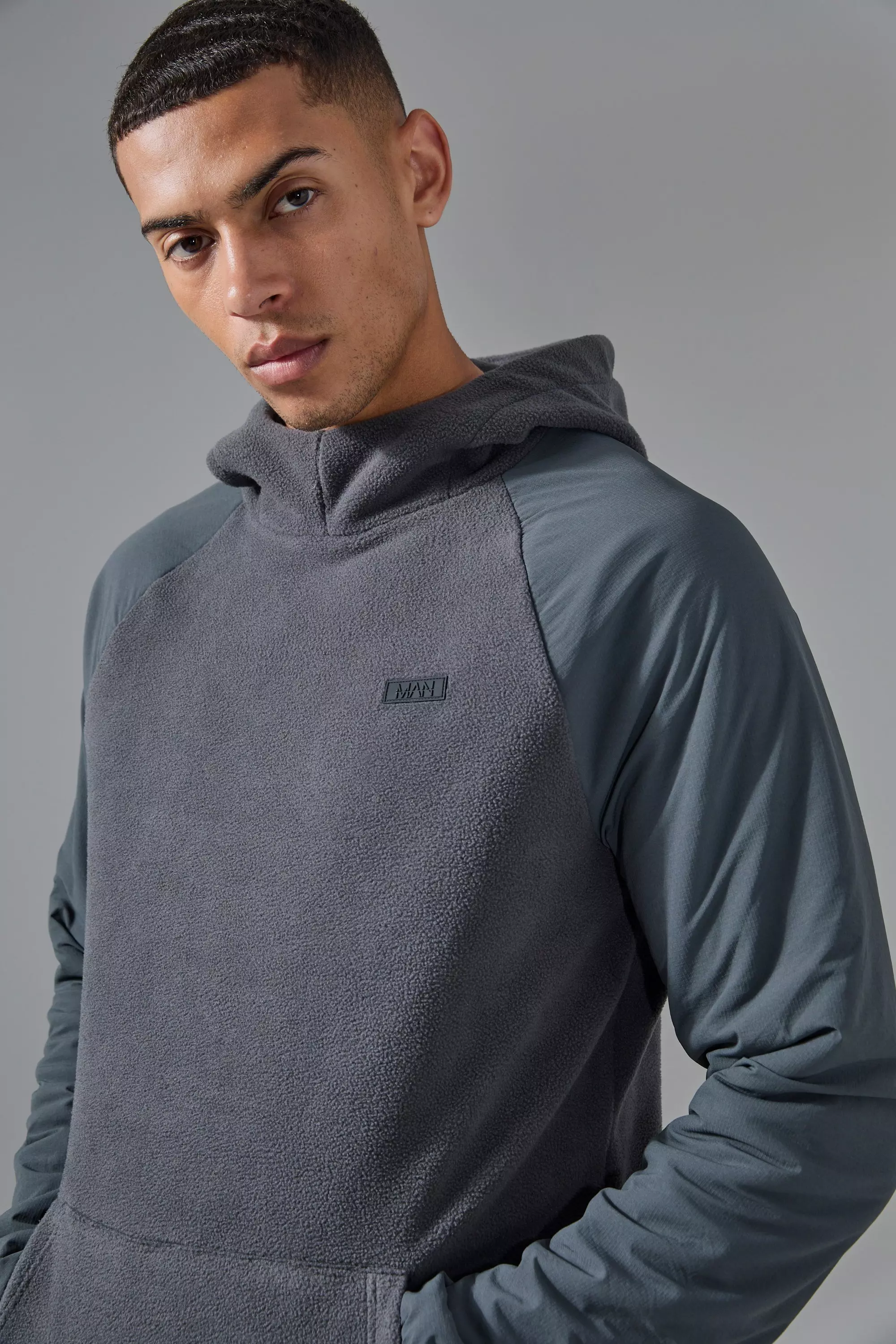 Hochgeschlossener Man Active Fleece Hoodie, Charcoal alternatives Bild