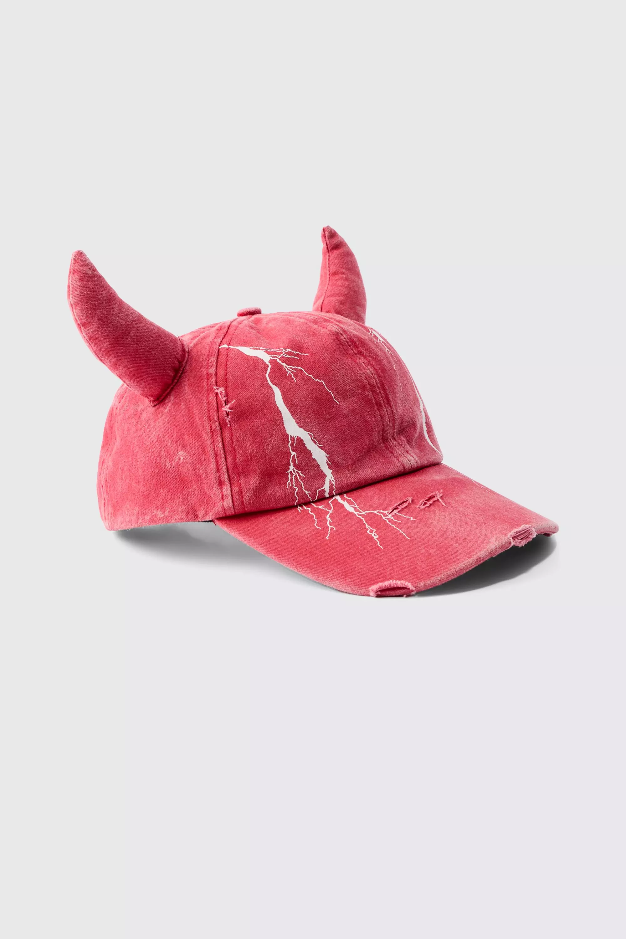 Trippie Redd Graphic Print Distressed Horn Cap In Red