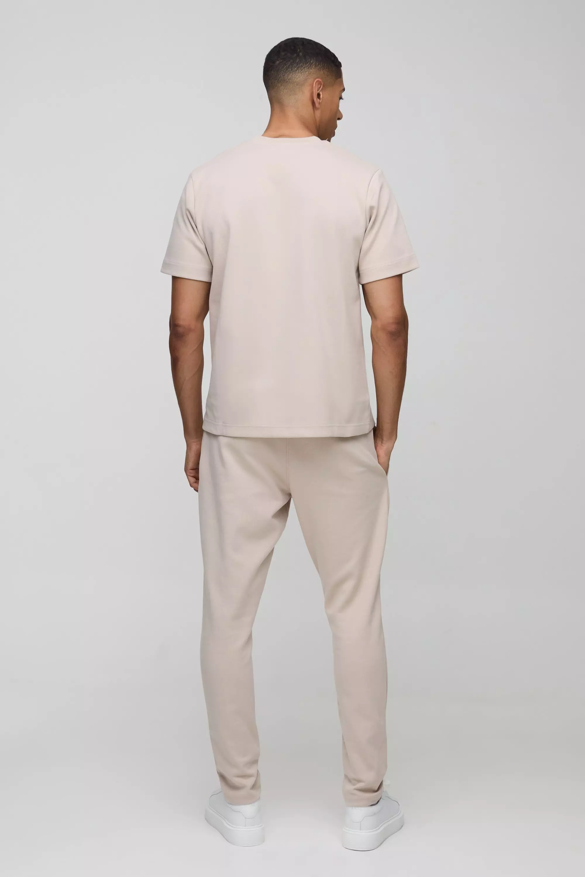Set T-Shirt Regular Fit & Pantaloni Tuta 1, Stone immagine alternativa