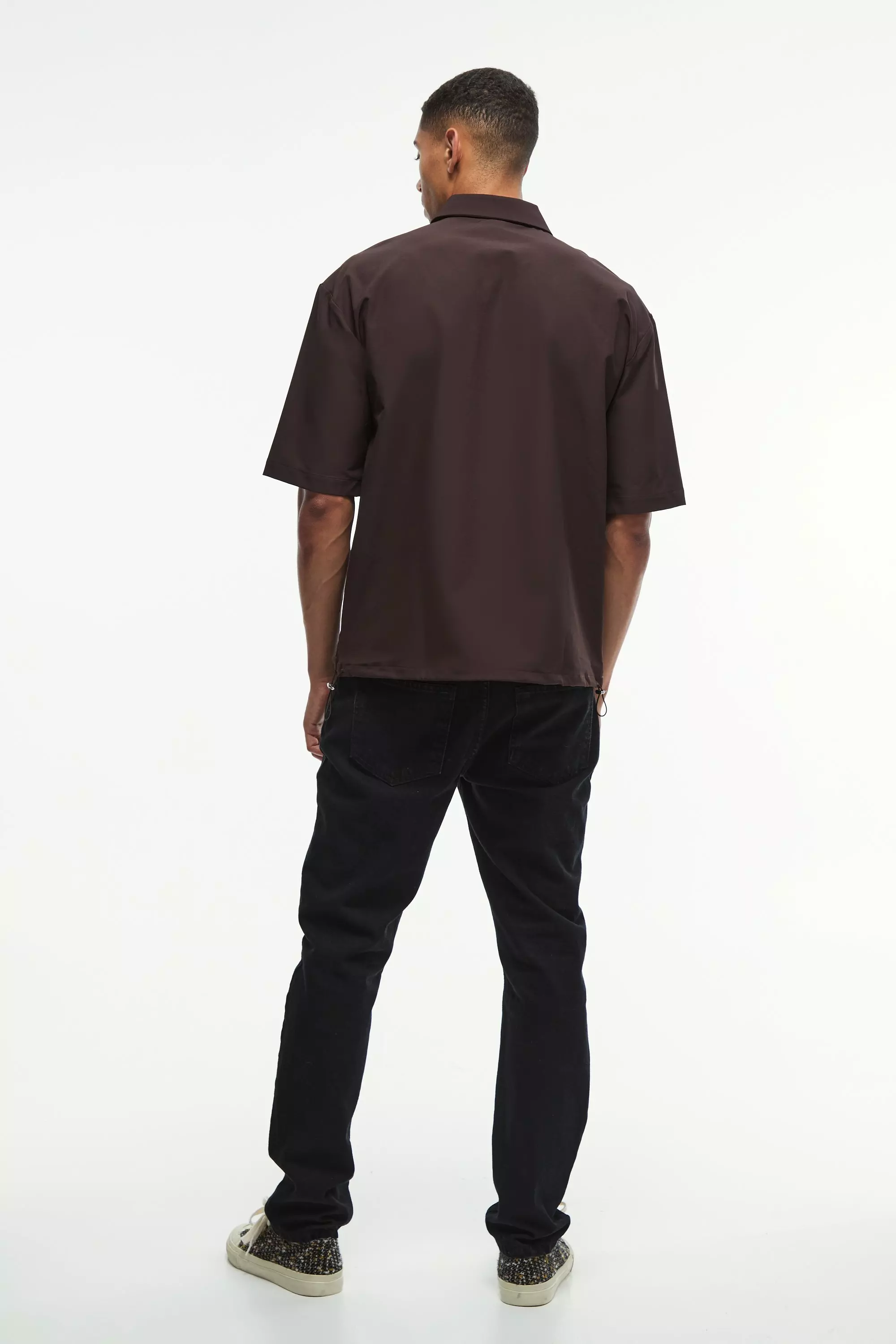 Chocolate Oversized 1/4 Zip Bungee Hem Shirt alternative image