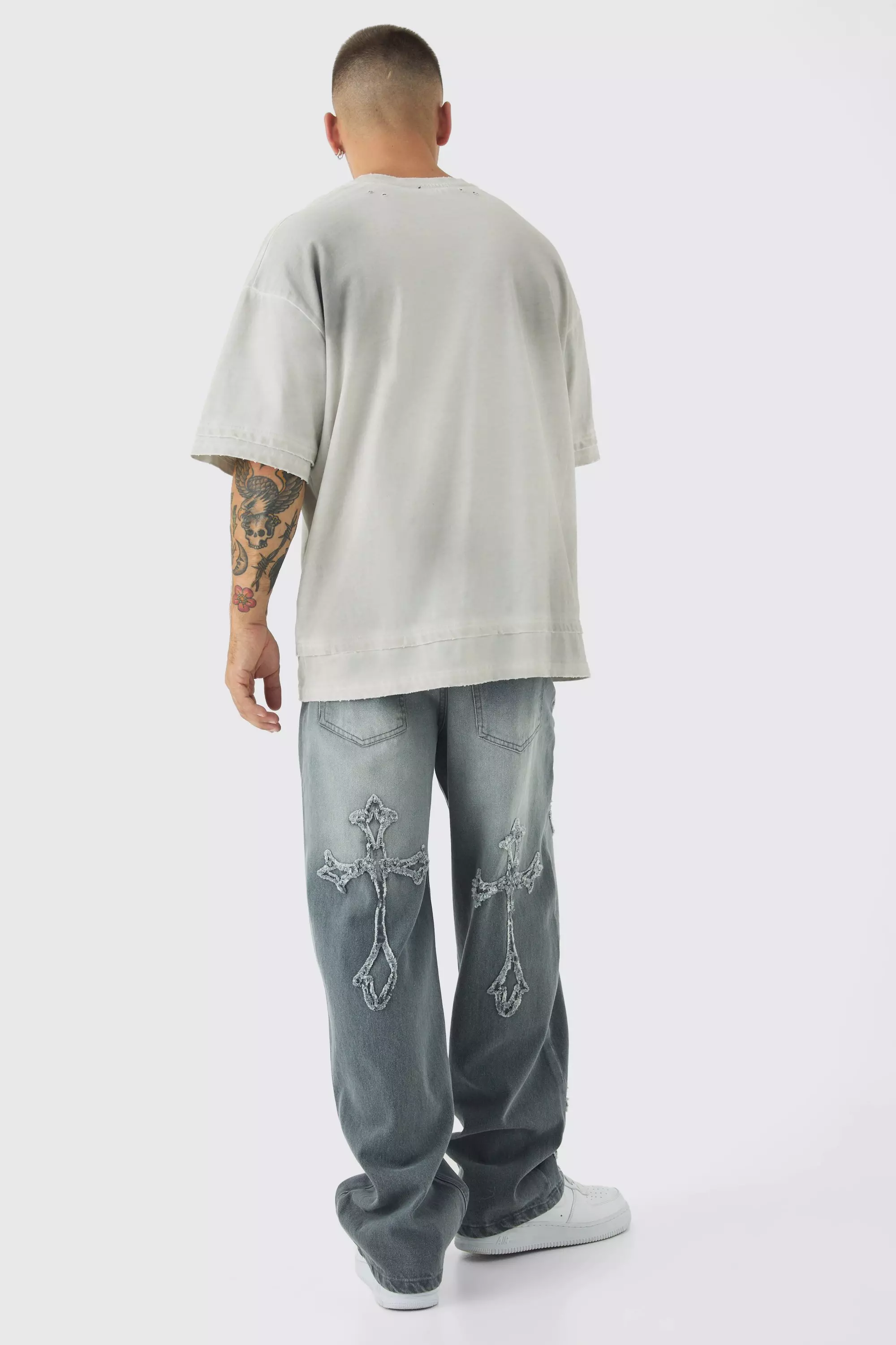 Lockere Jeans mit Kreuz-Applikation, Light grey alternatives Bild