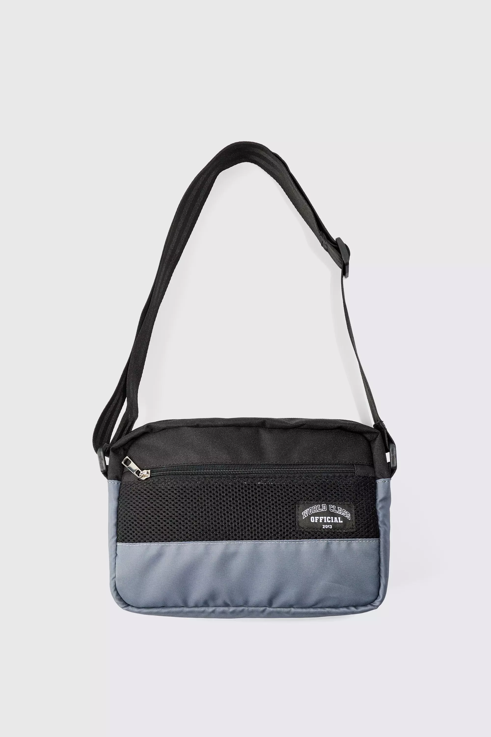 Nylon-Umhängetasche aus Mesh mit Man-Logo, Grey alternatives Bild
