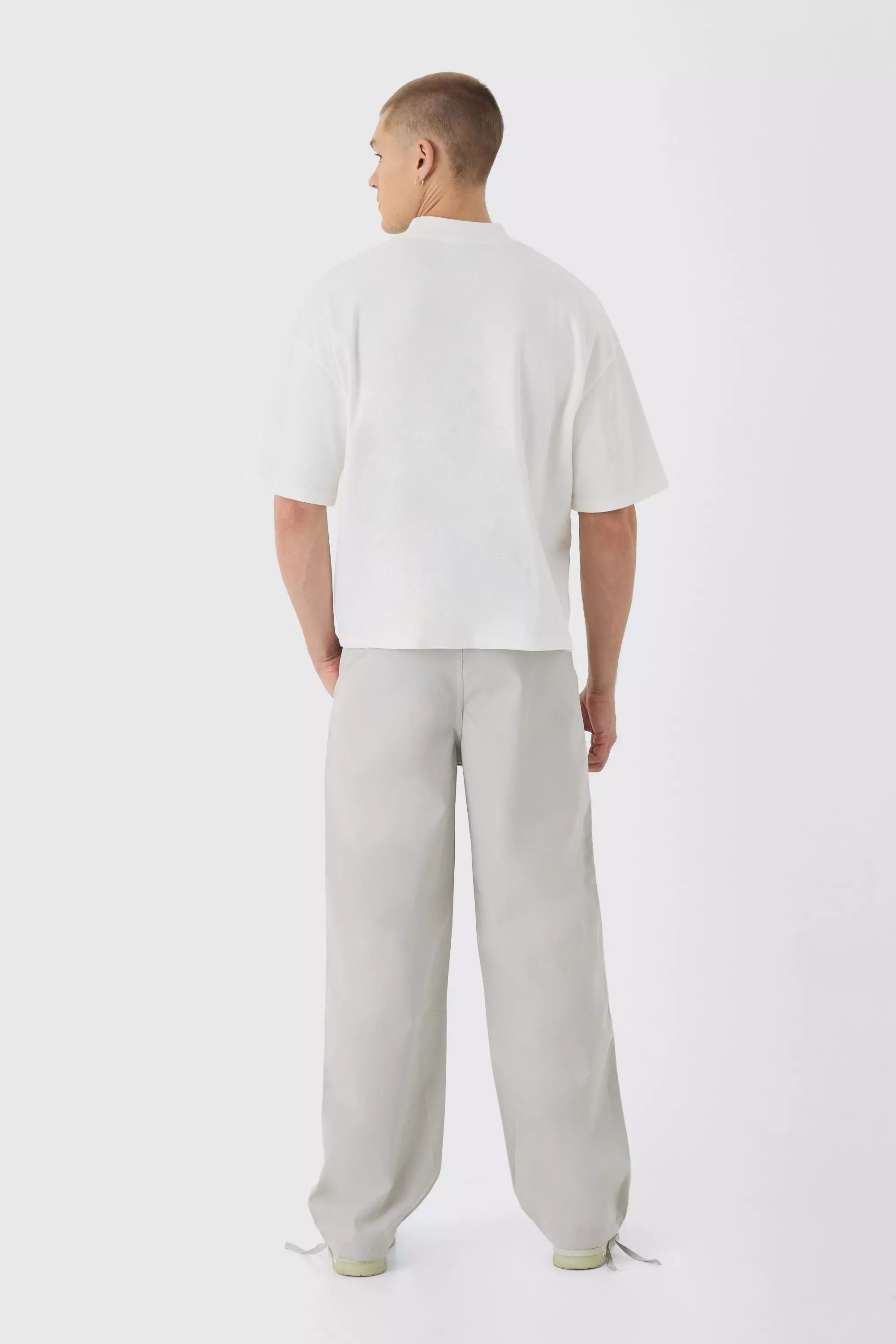 Relaxed Fit Textured Ripstop Pants | boohooMAN USA