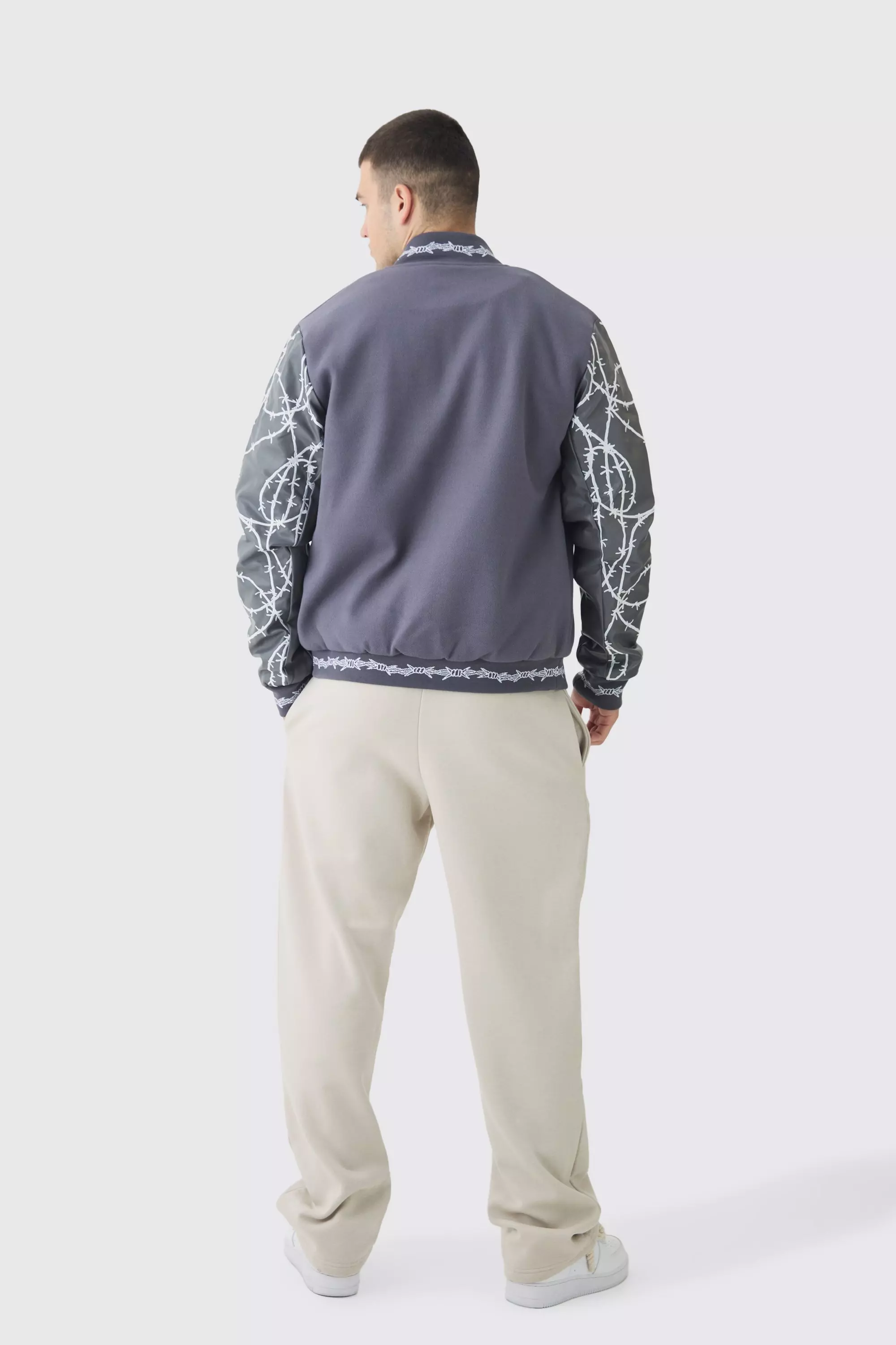 Giacca Bomber Tall Con Applique In Caratteri Gotici, Grey immagine alternativa