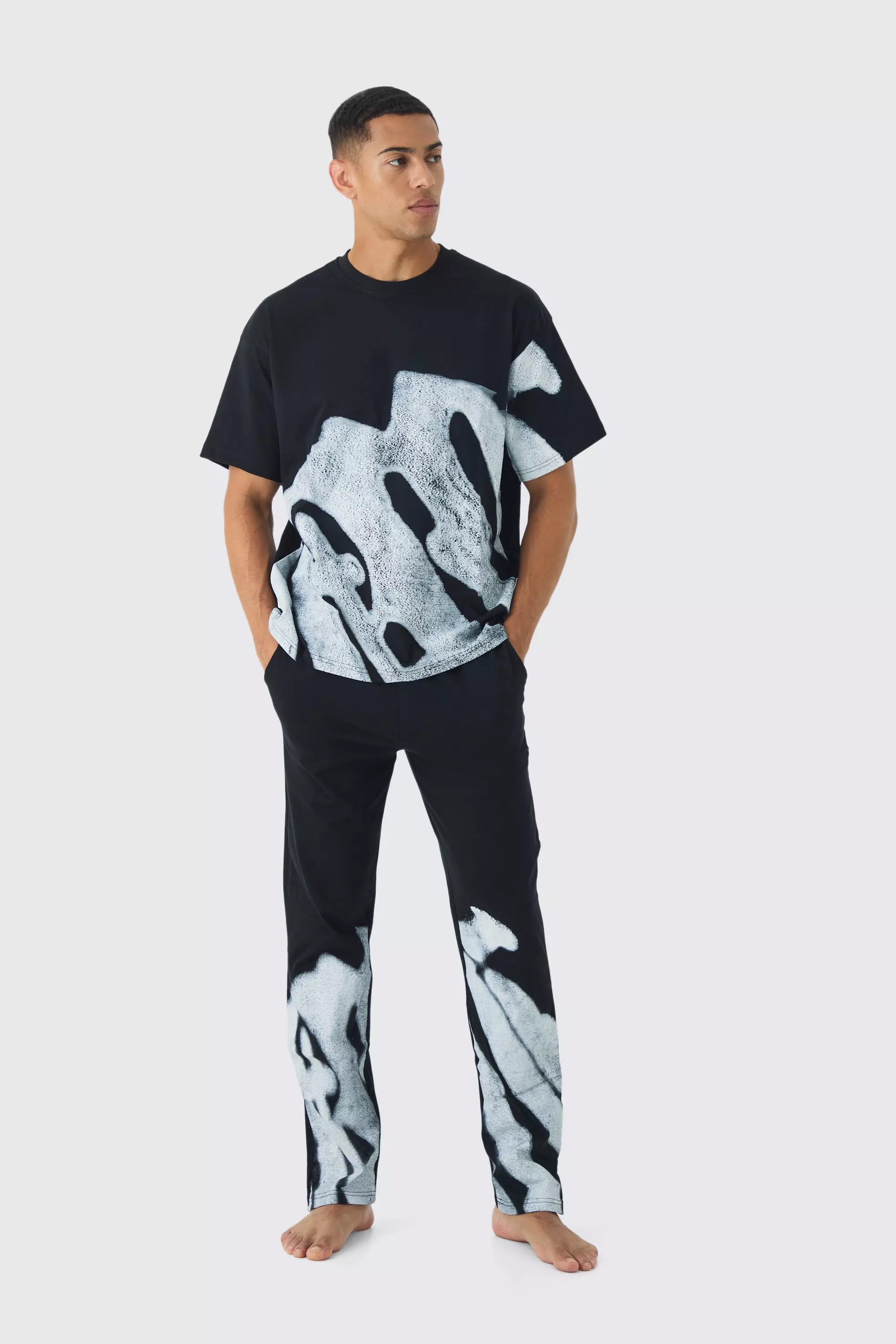 Oversized Spray Graffiti Lounge Set Black