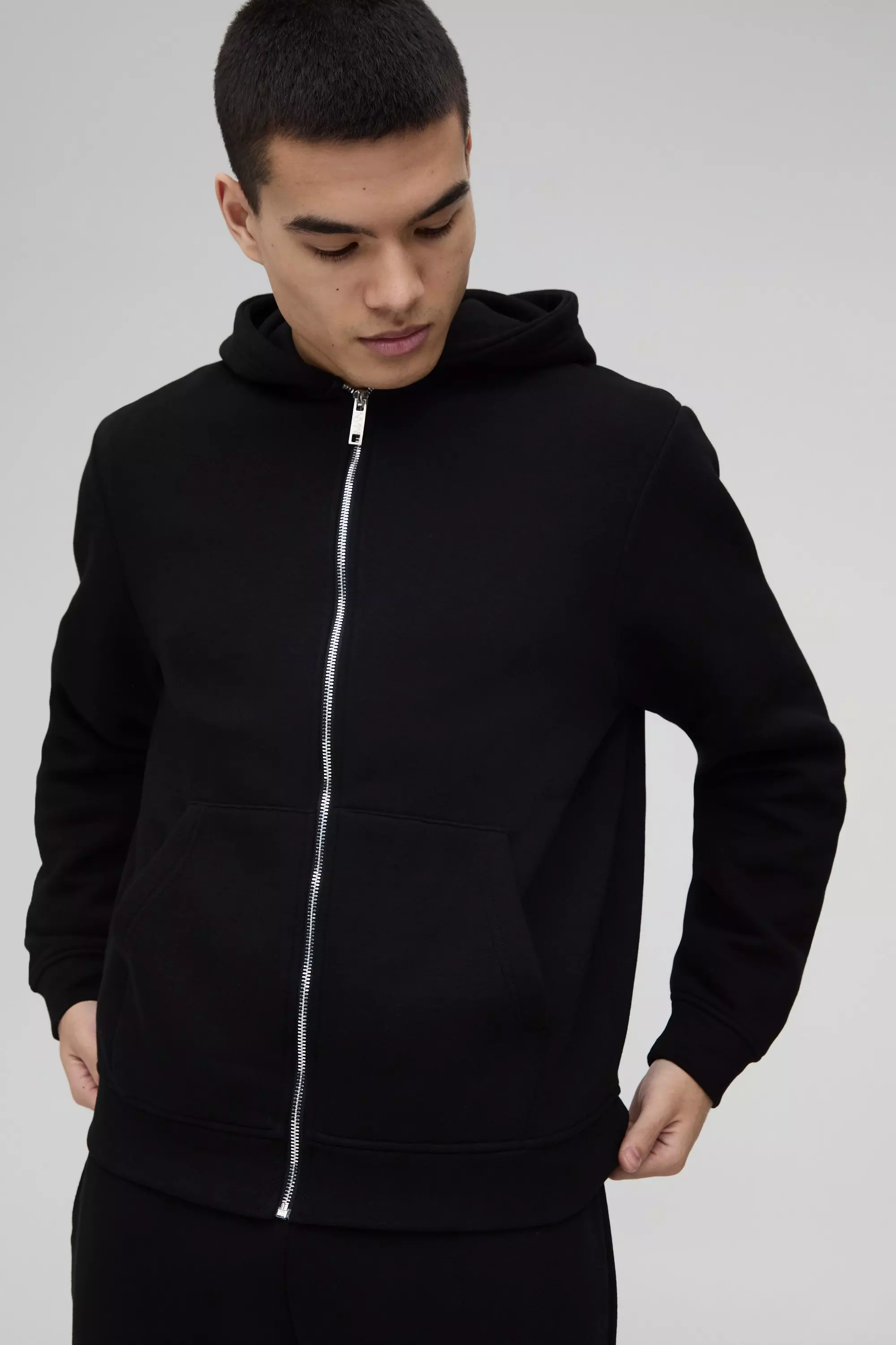 330GSM Basic Zip Through Hoodie | boohooMAN USA