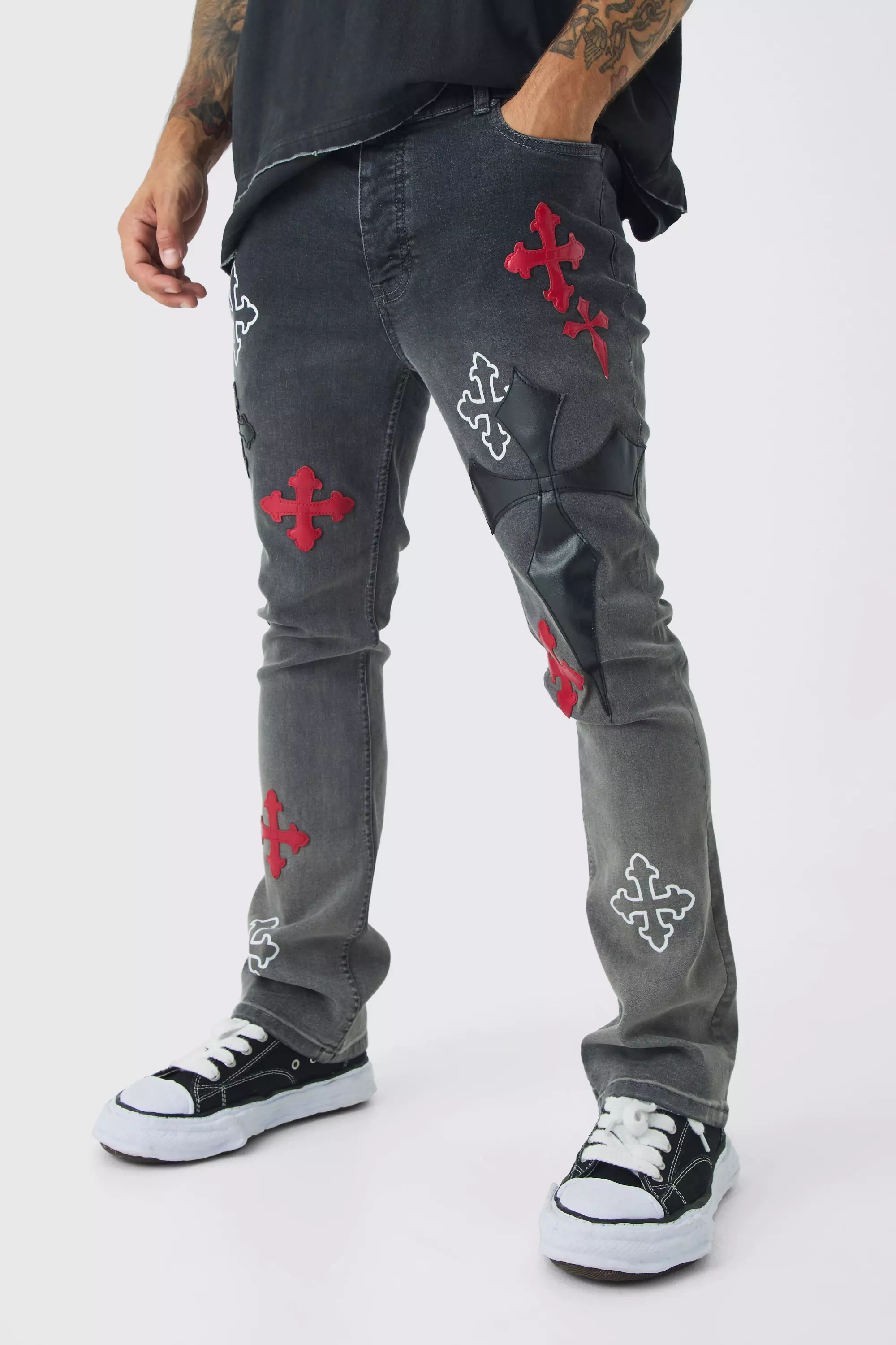 Jean flare skinny à écussons, Charcoal autre image