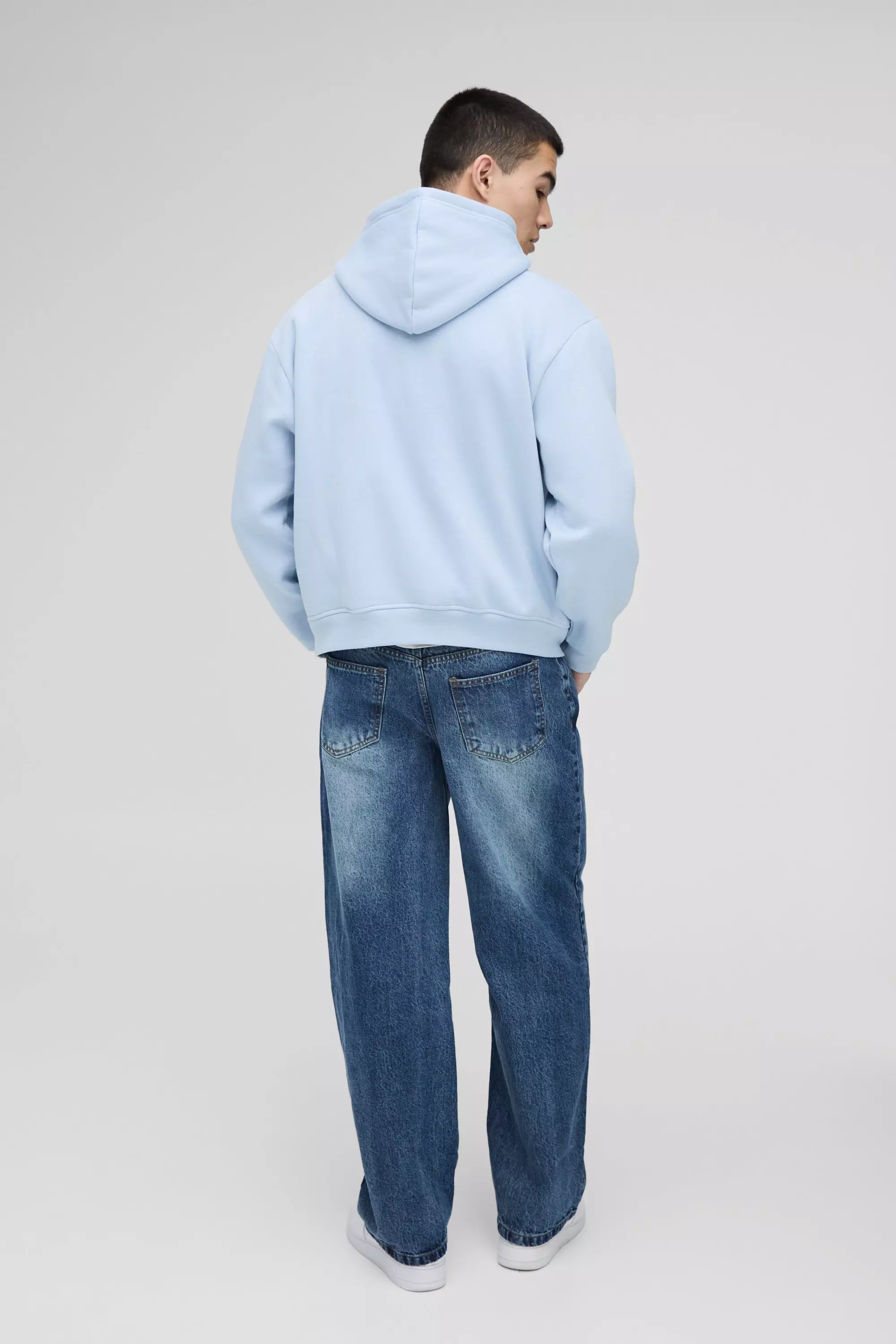 330GSM Oversized Boxy Basic Hoodie | boohooMAN