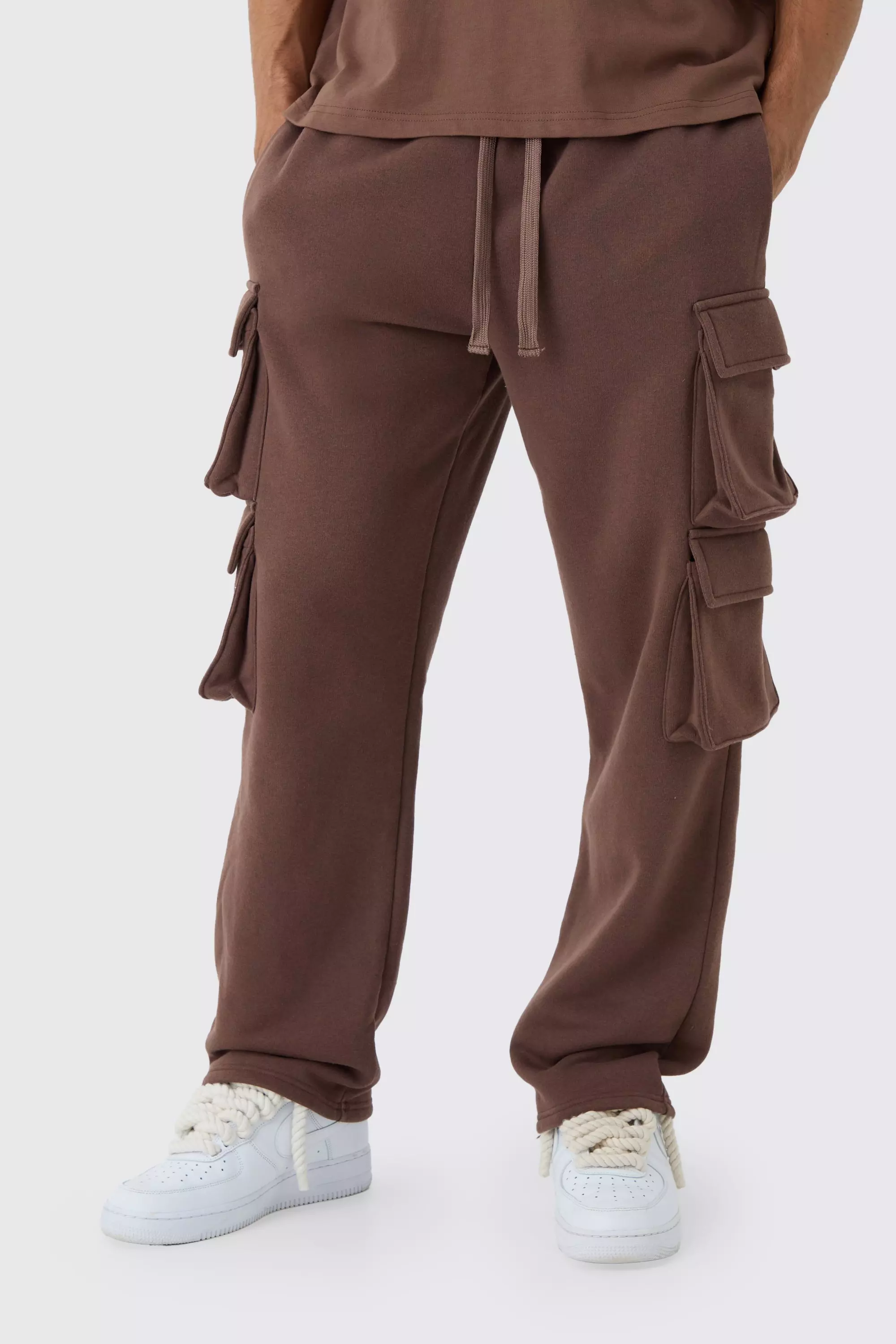 Relaxed Fit Double Pocket Cargo Sweatpants Chocolate