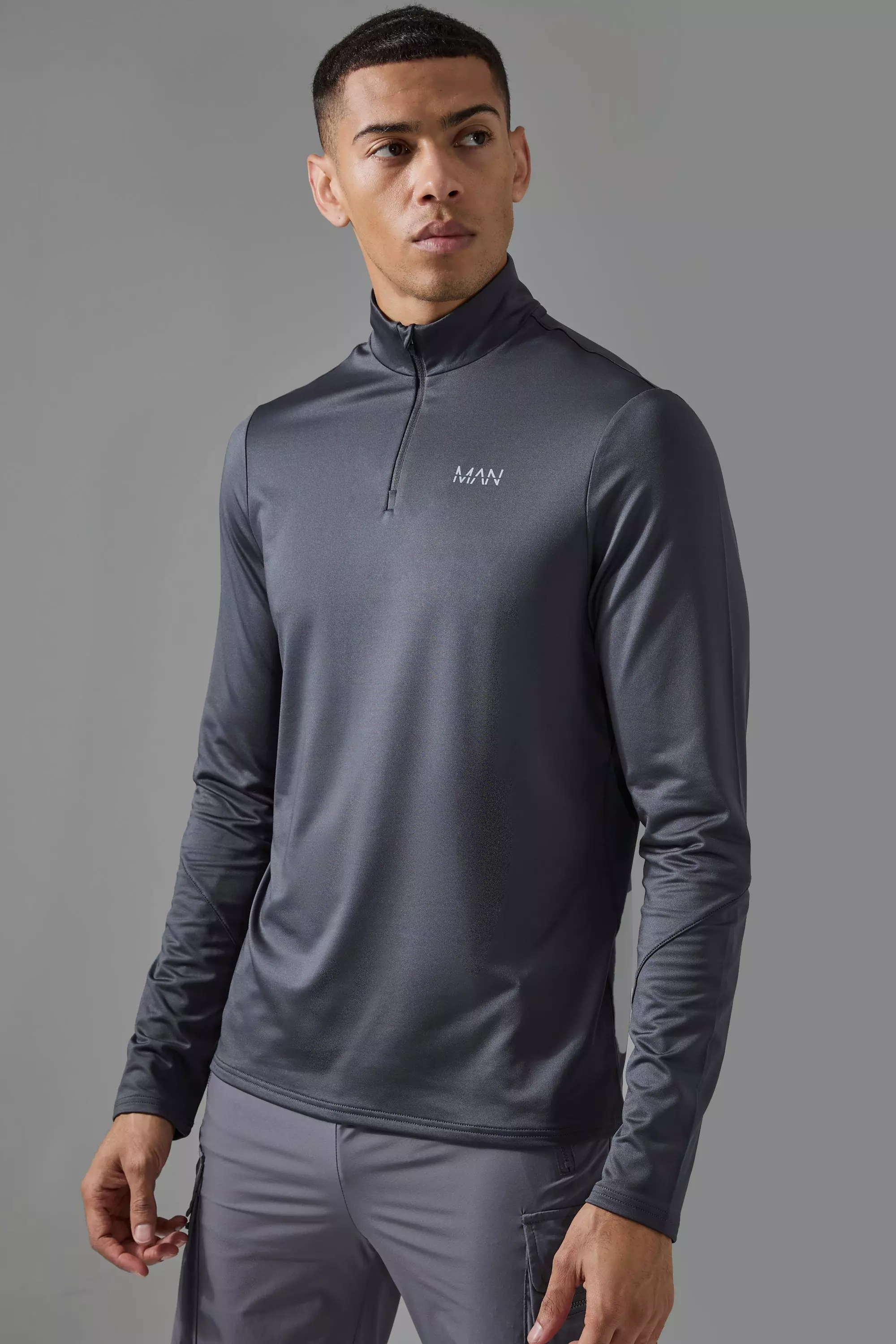 Man Active Performance 1/4 Zip Top Charcoal