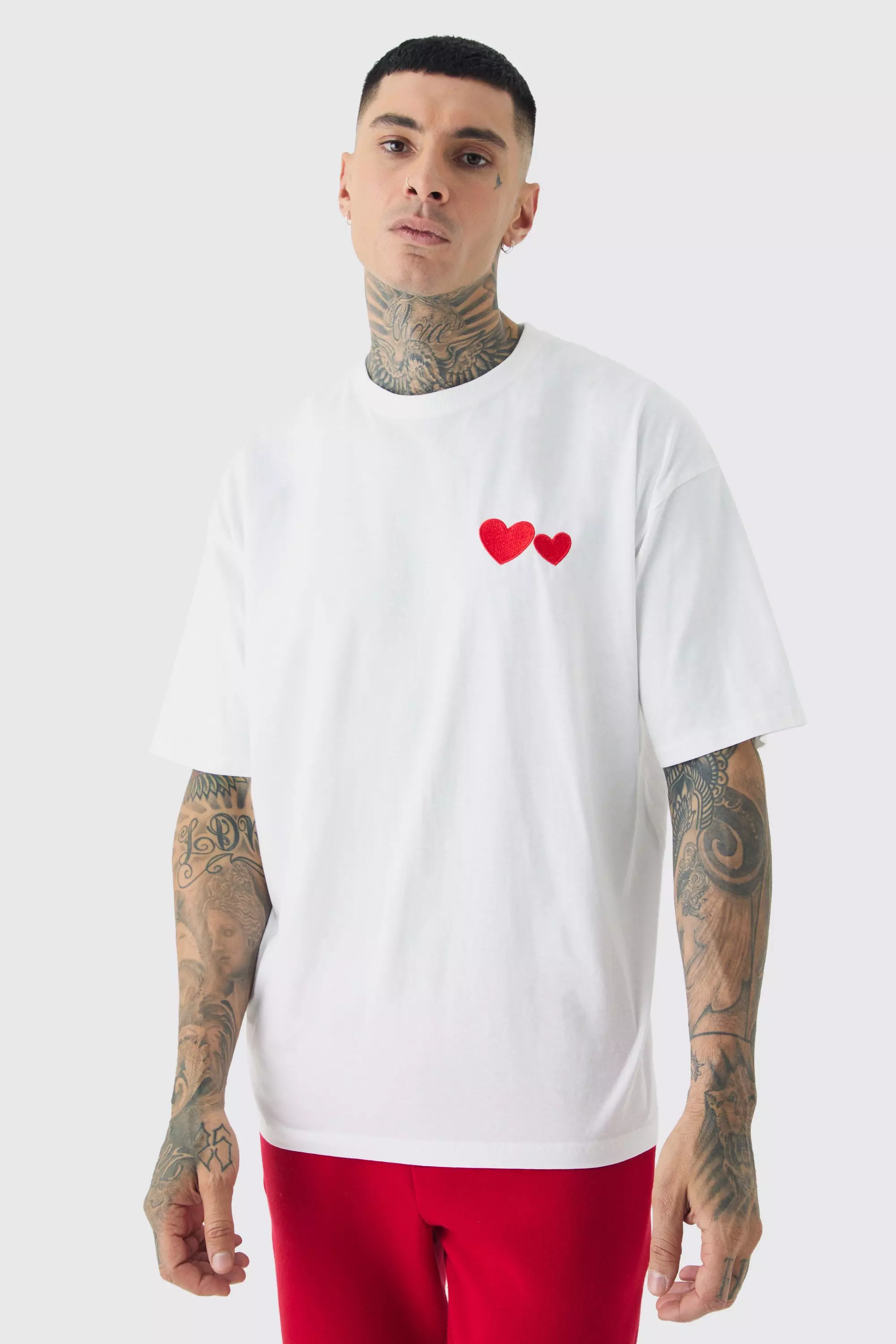 Tall weißes T-Shirt mit Love Herz Stickerei, White alternatives Bild