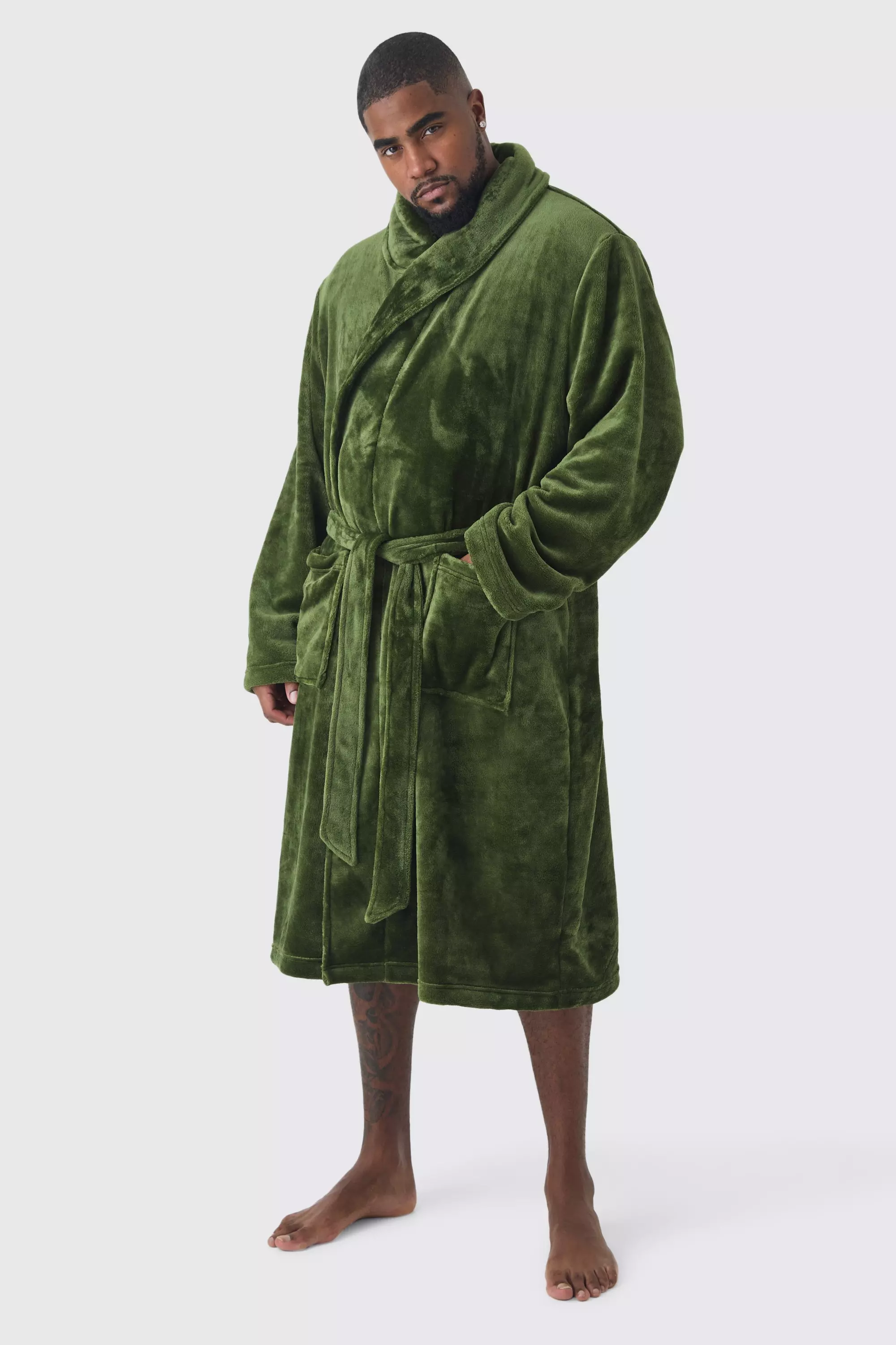Plus Fluffy Dressing Gown In Forest alternative image