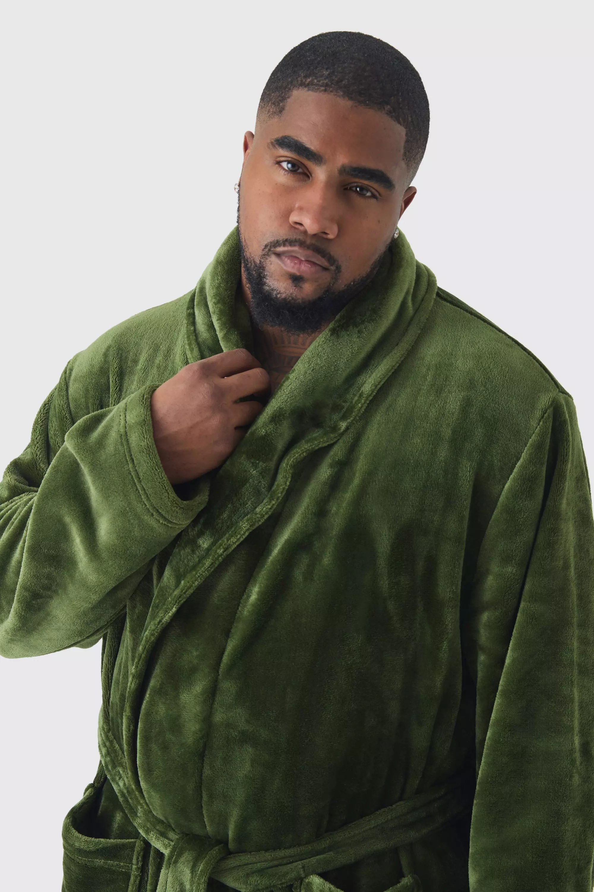 Plus Fluffy Dressing Gown In Forest alternative image