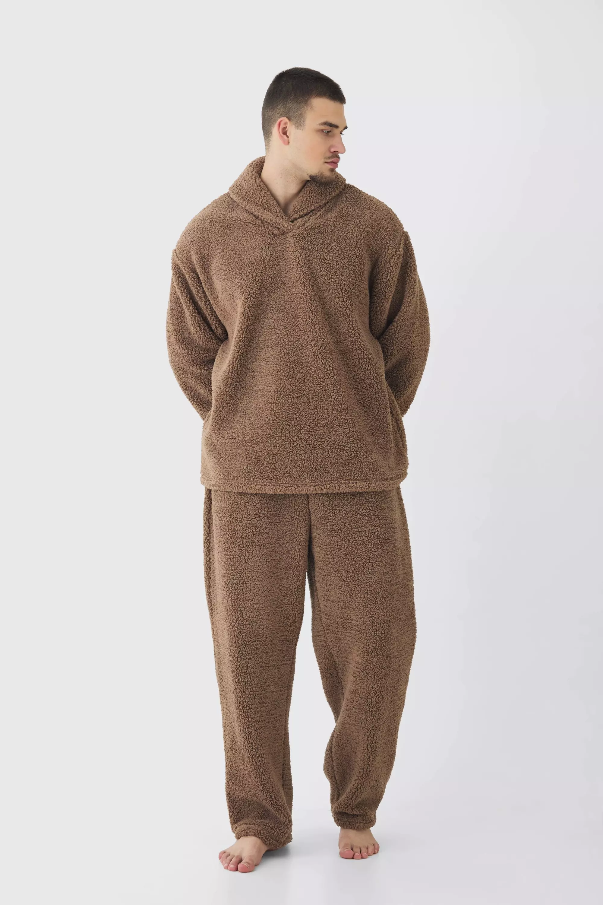 Tall Fluffy V Neck Sweatshirt Jogger Lounge Set In Brown boohooMAN USA