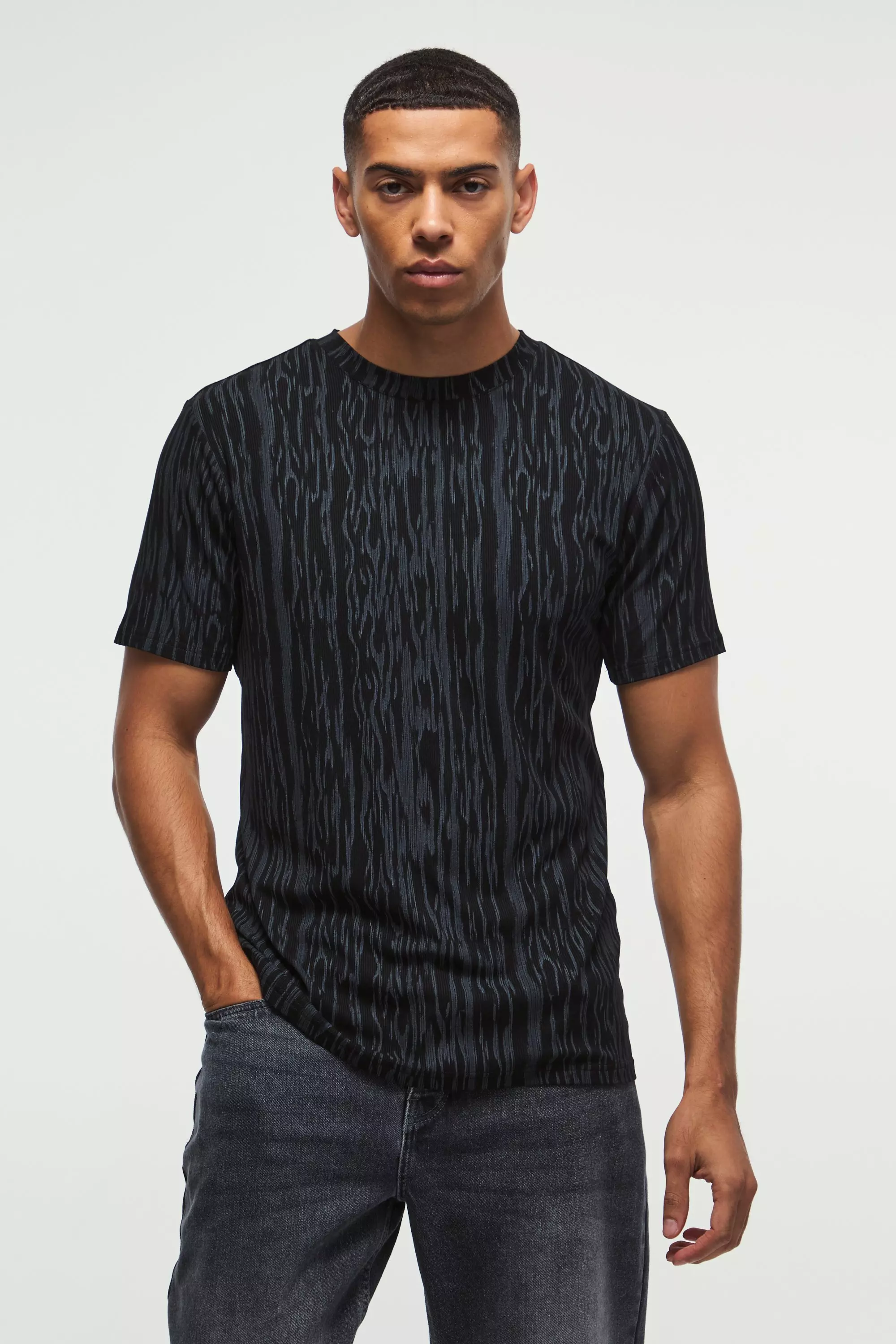 Black Slim Rib Pattern T-shirt