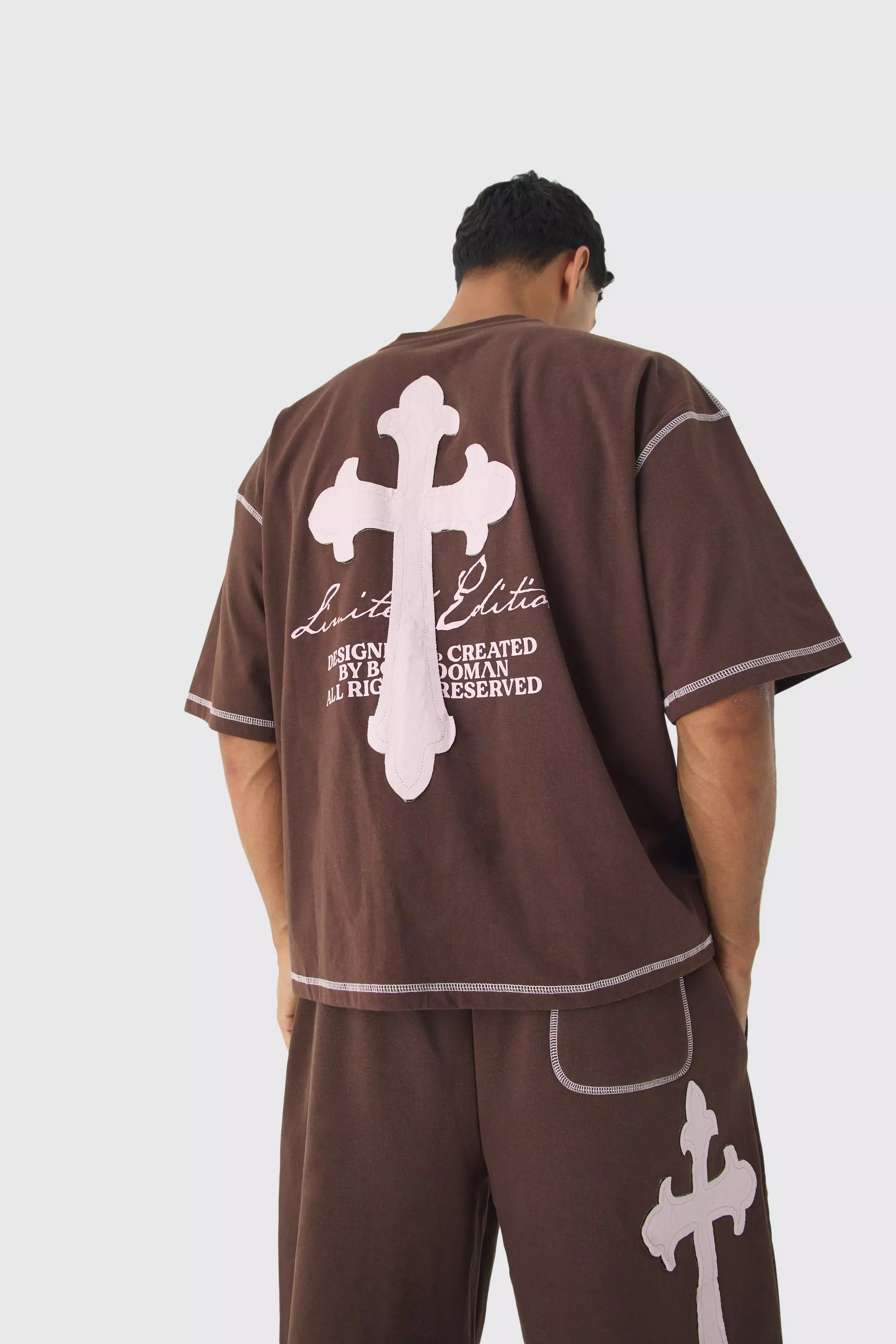 Oversized Boxy Cross Applique Contrast Stitch Heavyweight T-Shirt Chocolate