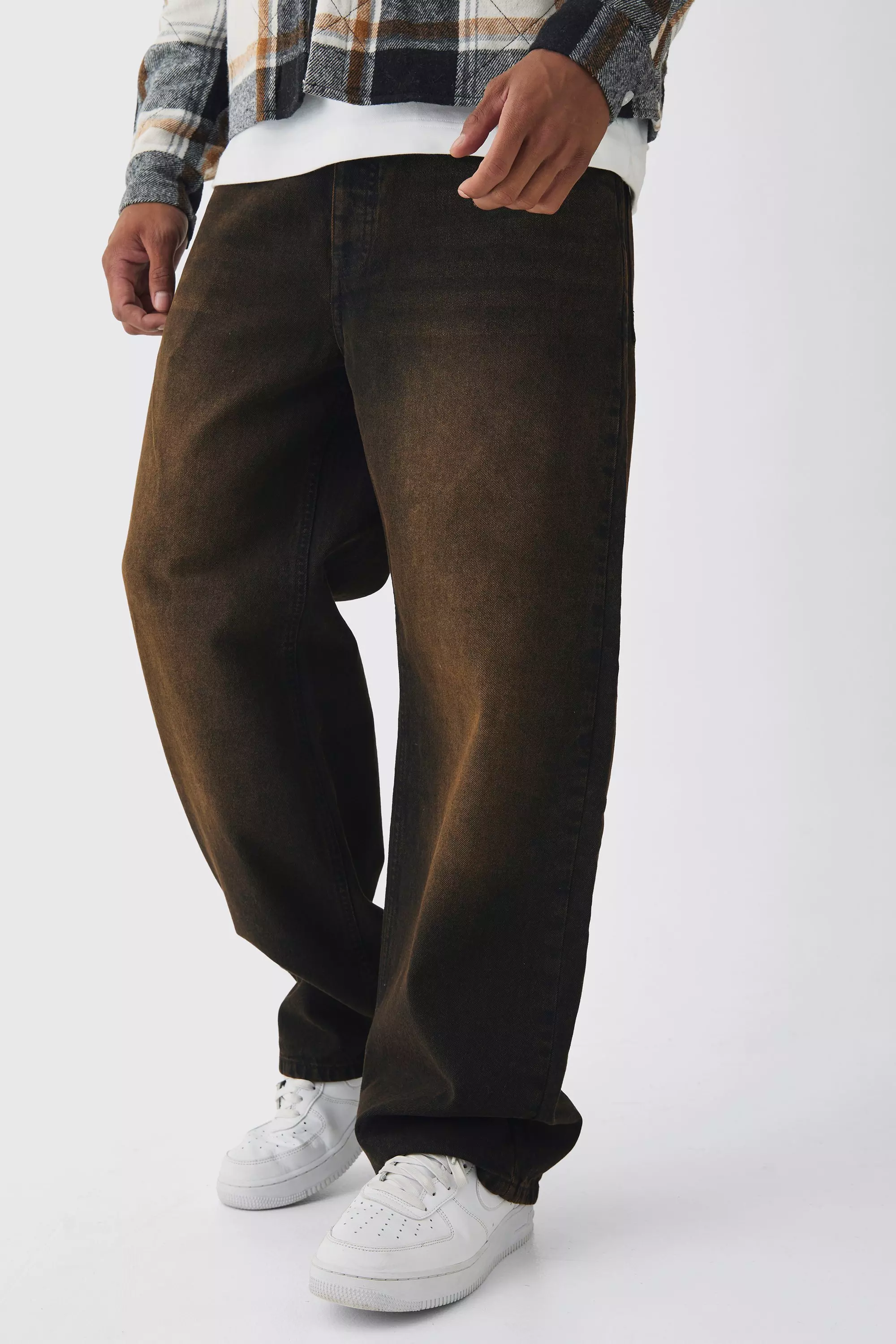 Relaxed Rigid Brown Washed Jeans alternative image