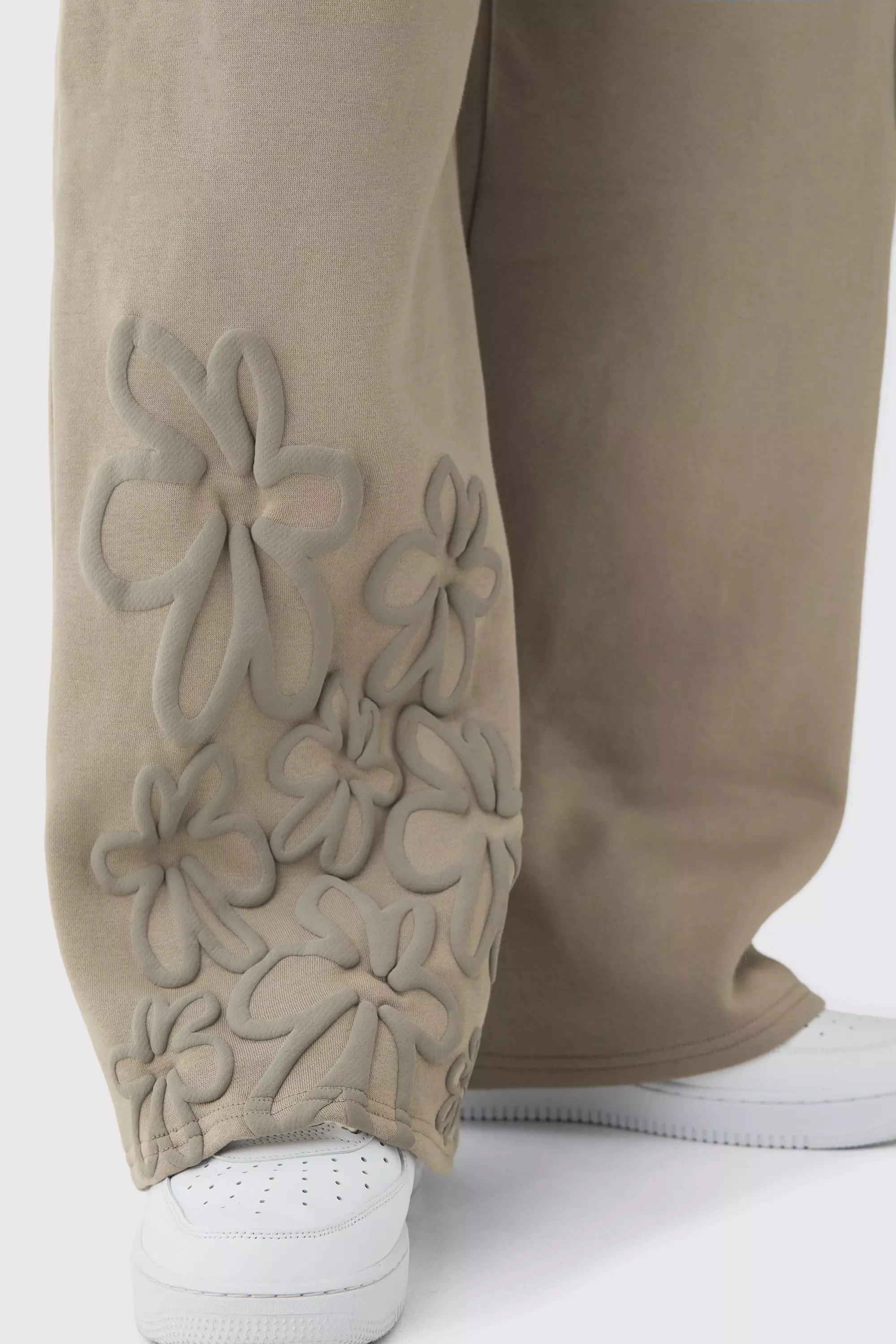 Wide Fit Floral Puff Print Sweatpants | boohooMAN USA