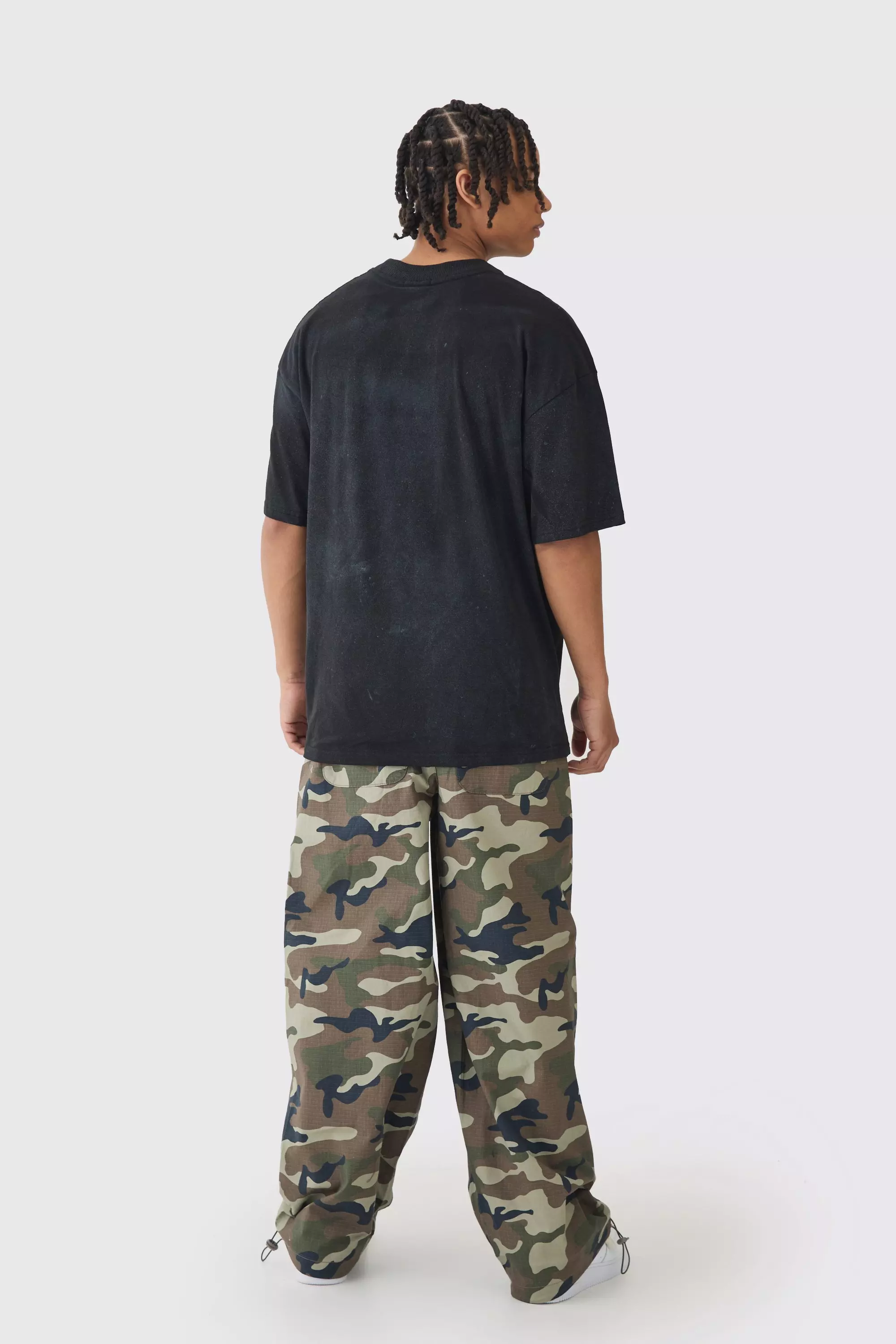 Ripstop Elasticated Waist Baggy Camo Carpenter Pants | boohooMAN USA