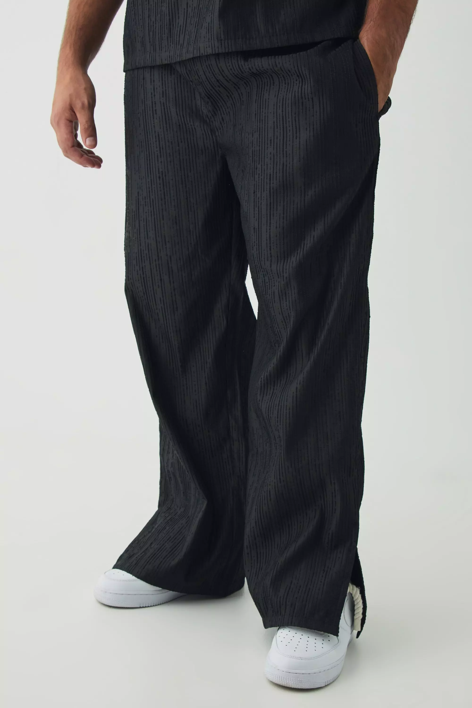 Plus Woven Rib Texture Split Hem Relaxed Fit Pants Black