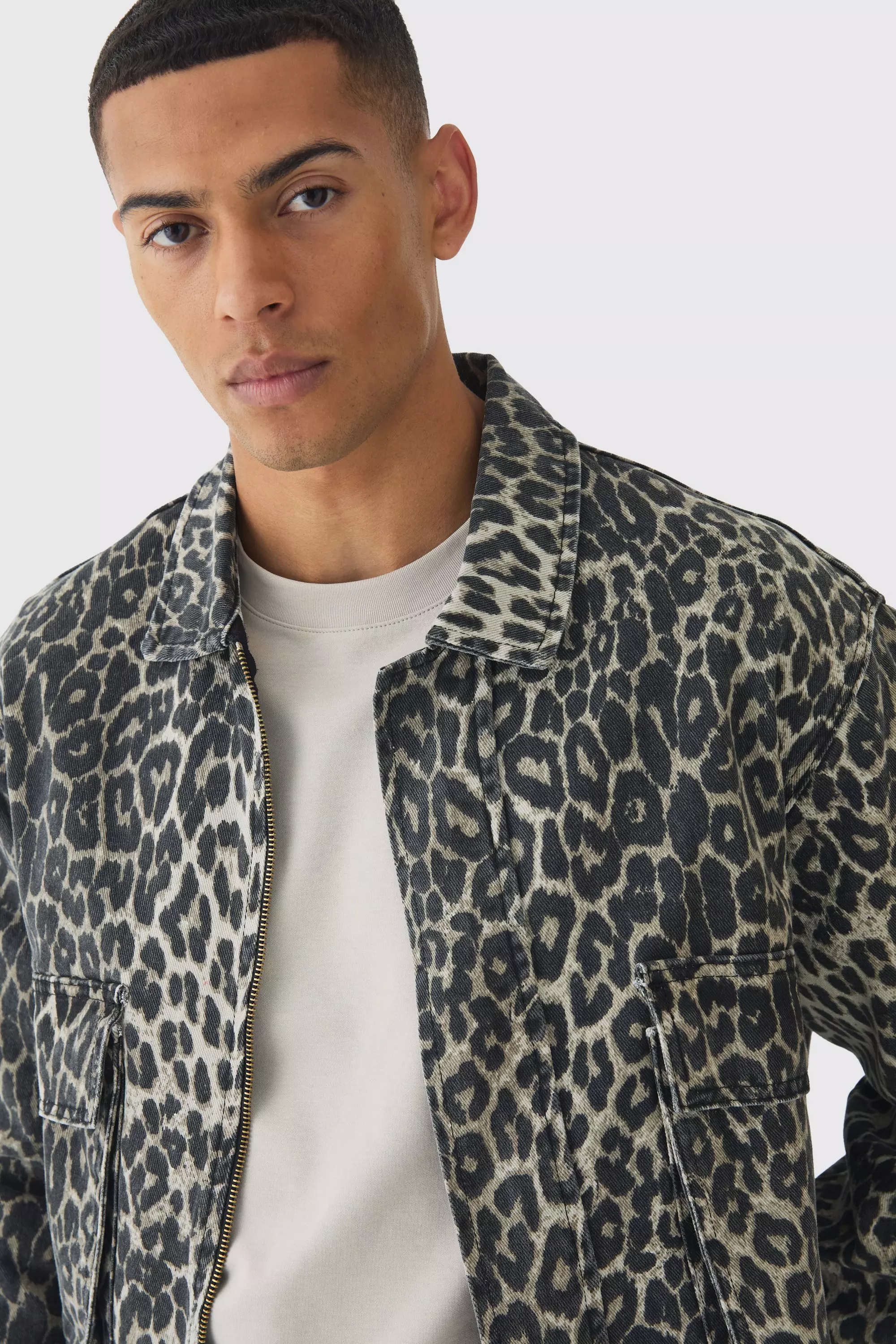 Brown Relaxed Cropped Leopard Denim Jacket alternative image