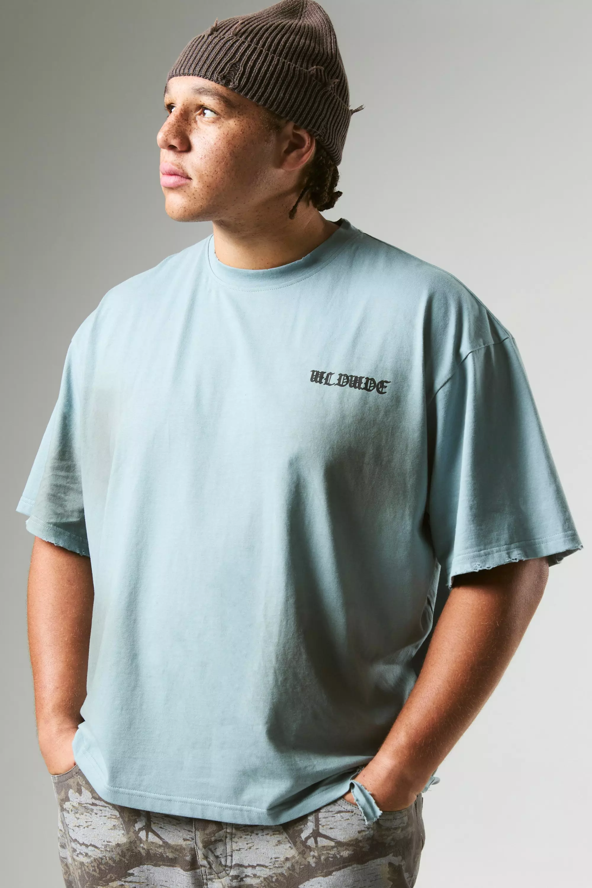 Plus Oversized Versleten Boxy Grunge T Shirt boohooMAN