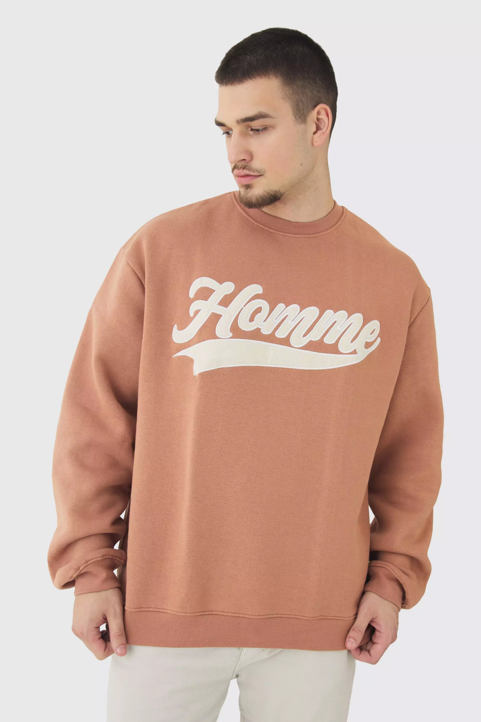 Tall Oversize Sweatshirt mit Homme-Applikation, Maroon alternatives Bild