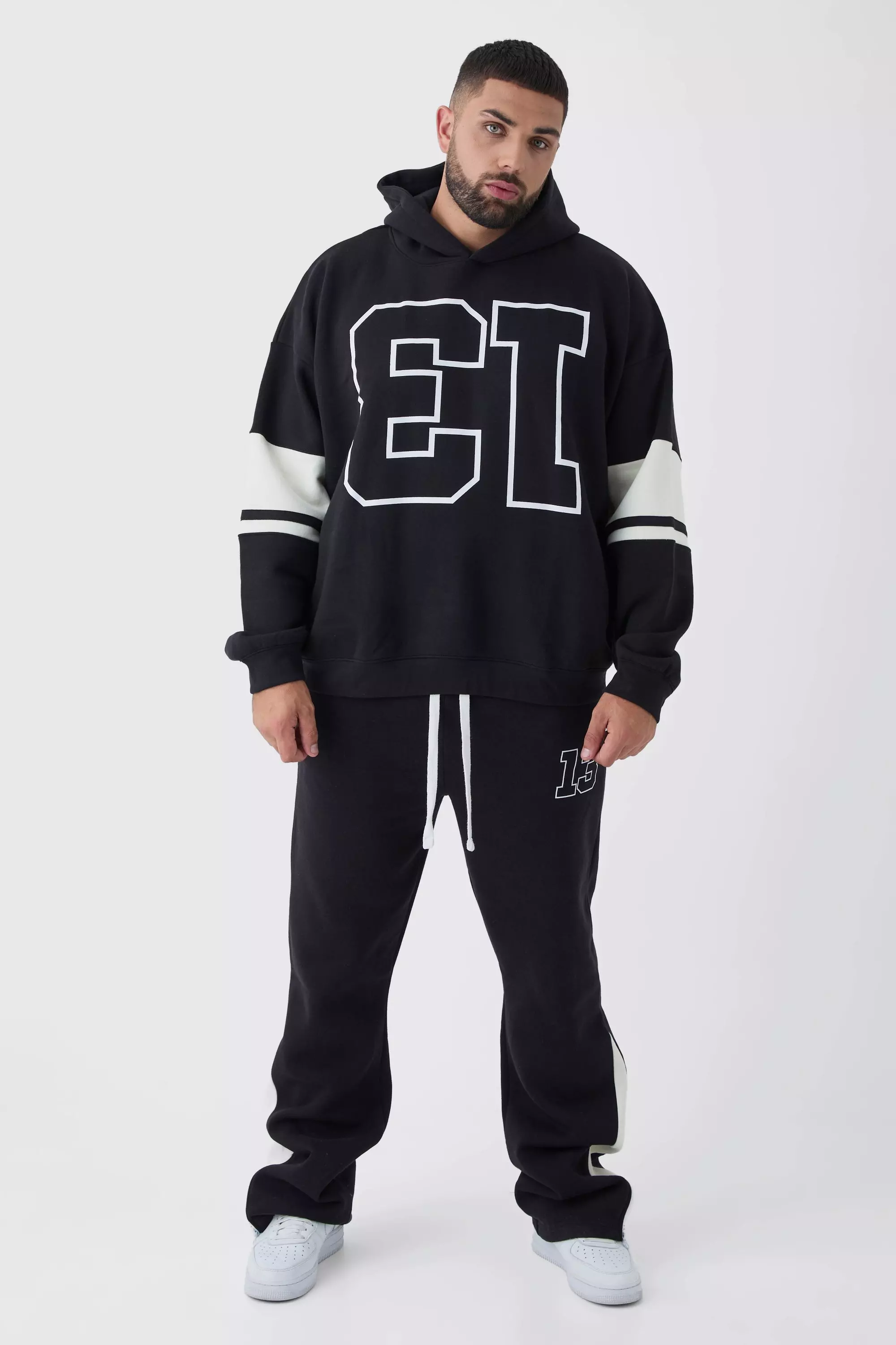 Black Plus Oversized 13 Varsity Print Hoodie alternative image