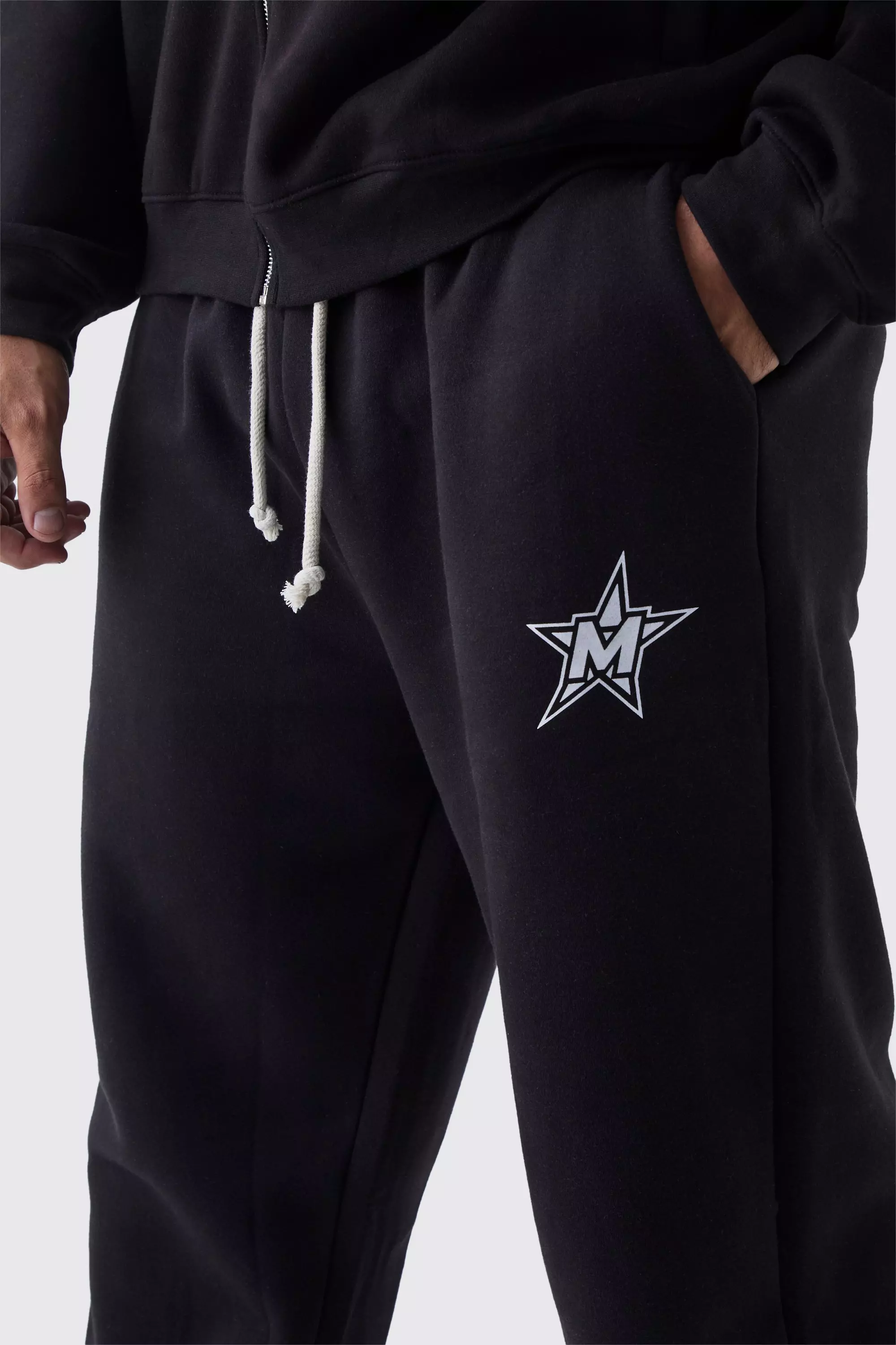 Black Plus Relaxed M Print Rope Drawcord Joggers alternative image