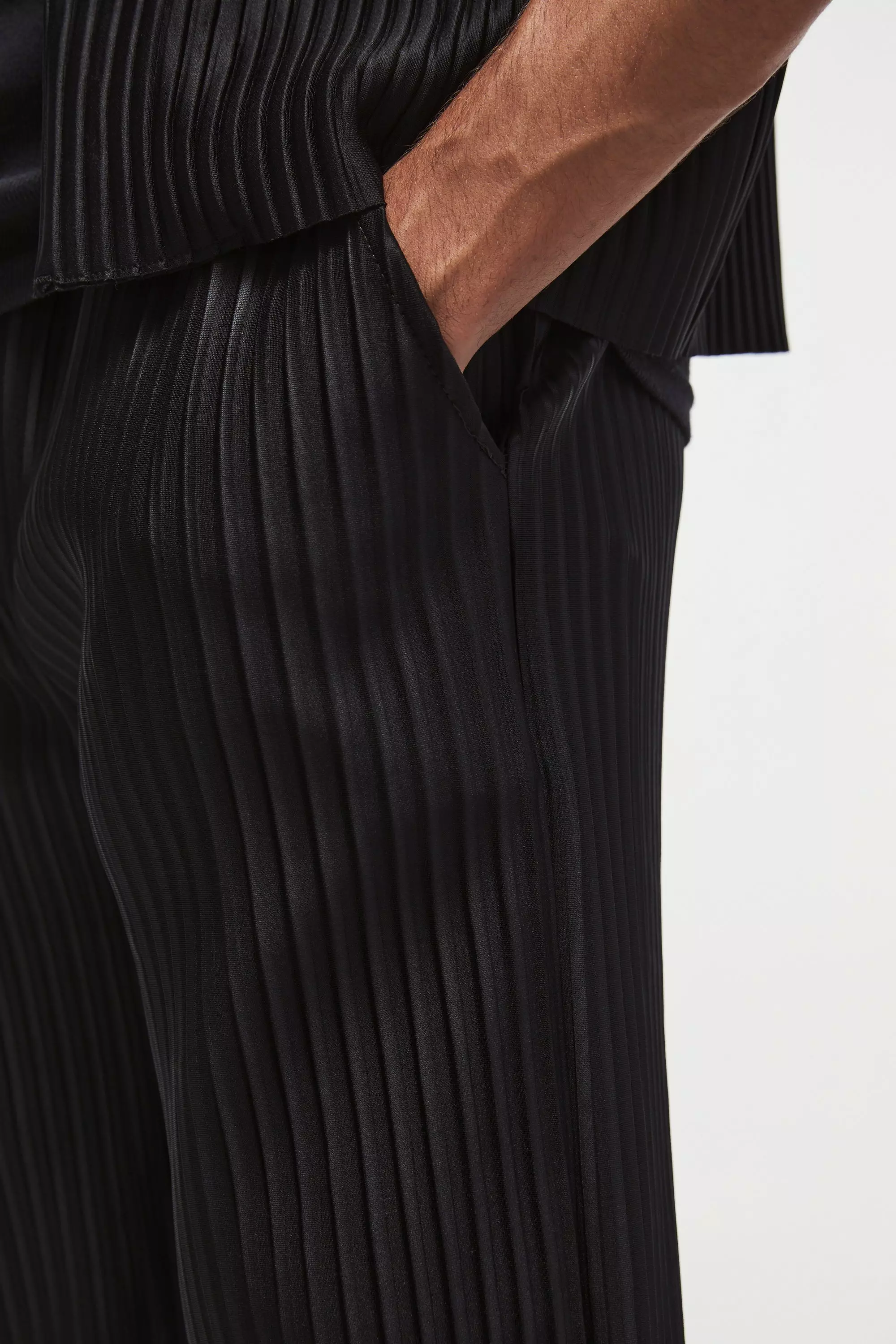 Black Straight Leg Pleated Elasticated Waist Pants alternative image