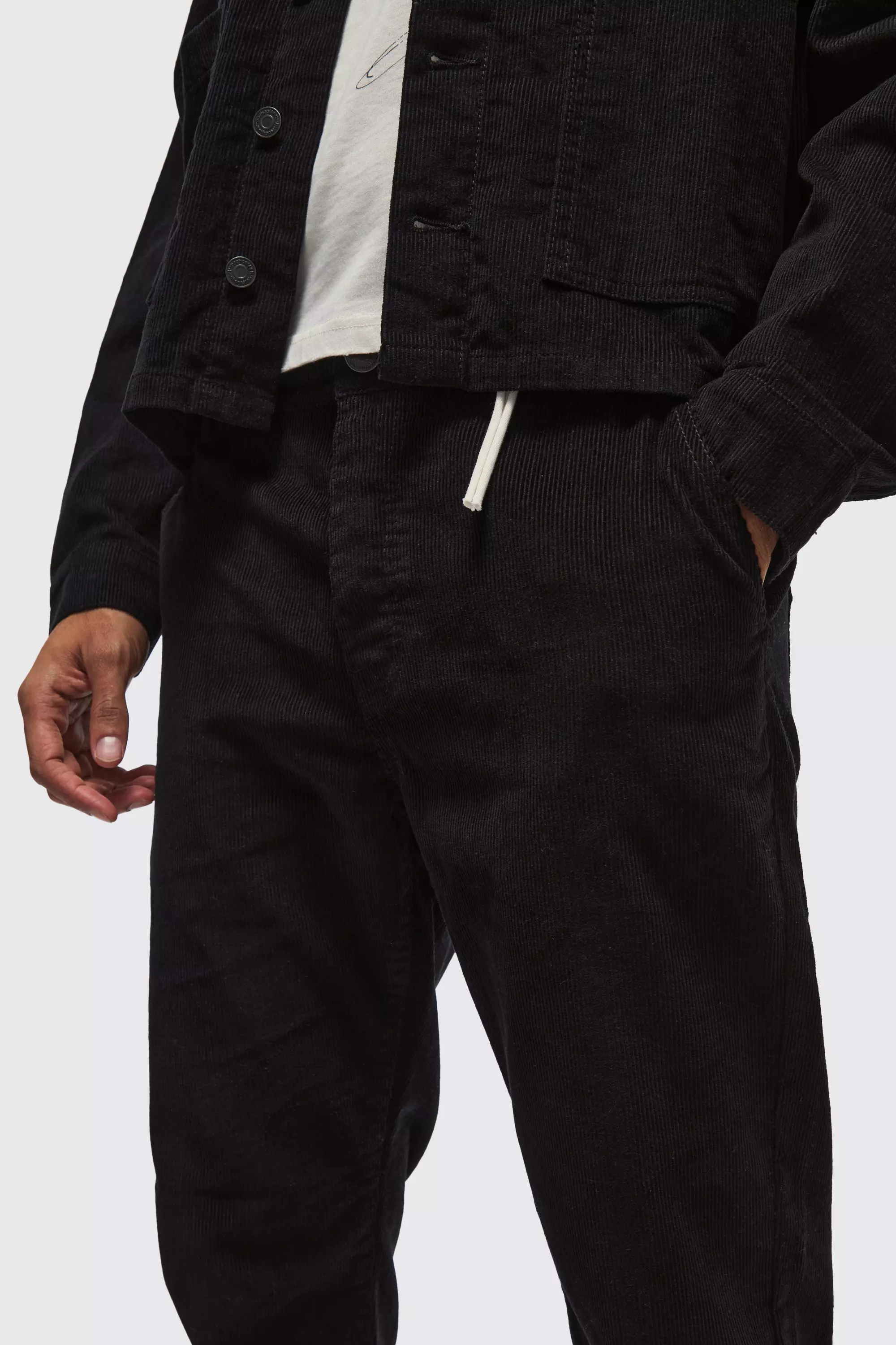 Pantalon fuselé en velours côtelé, Black autre image