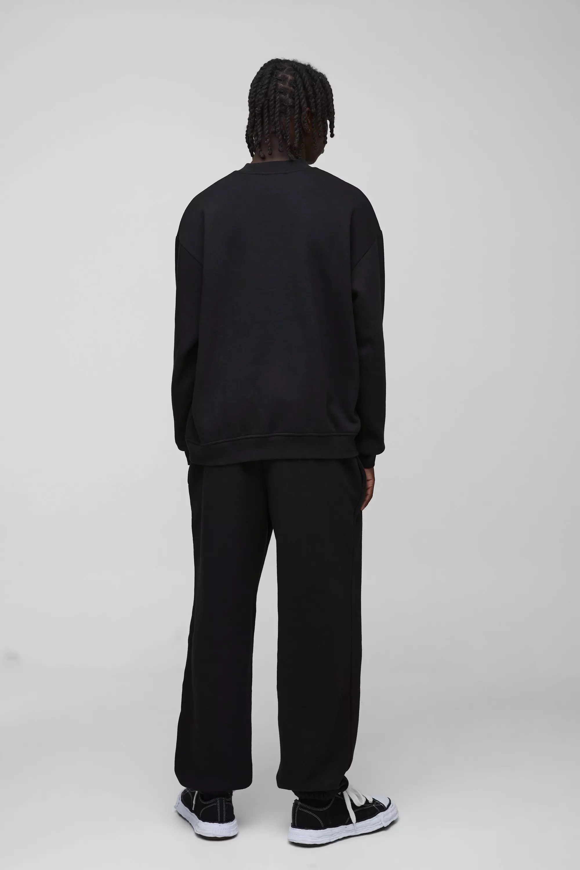 330GSM Baggy Fit Basic Jogger, Black alternatives Bild