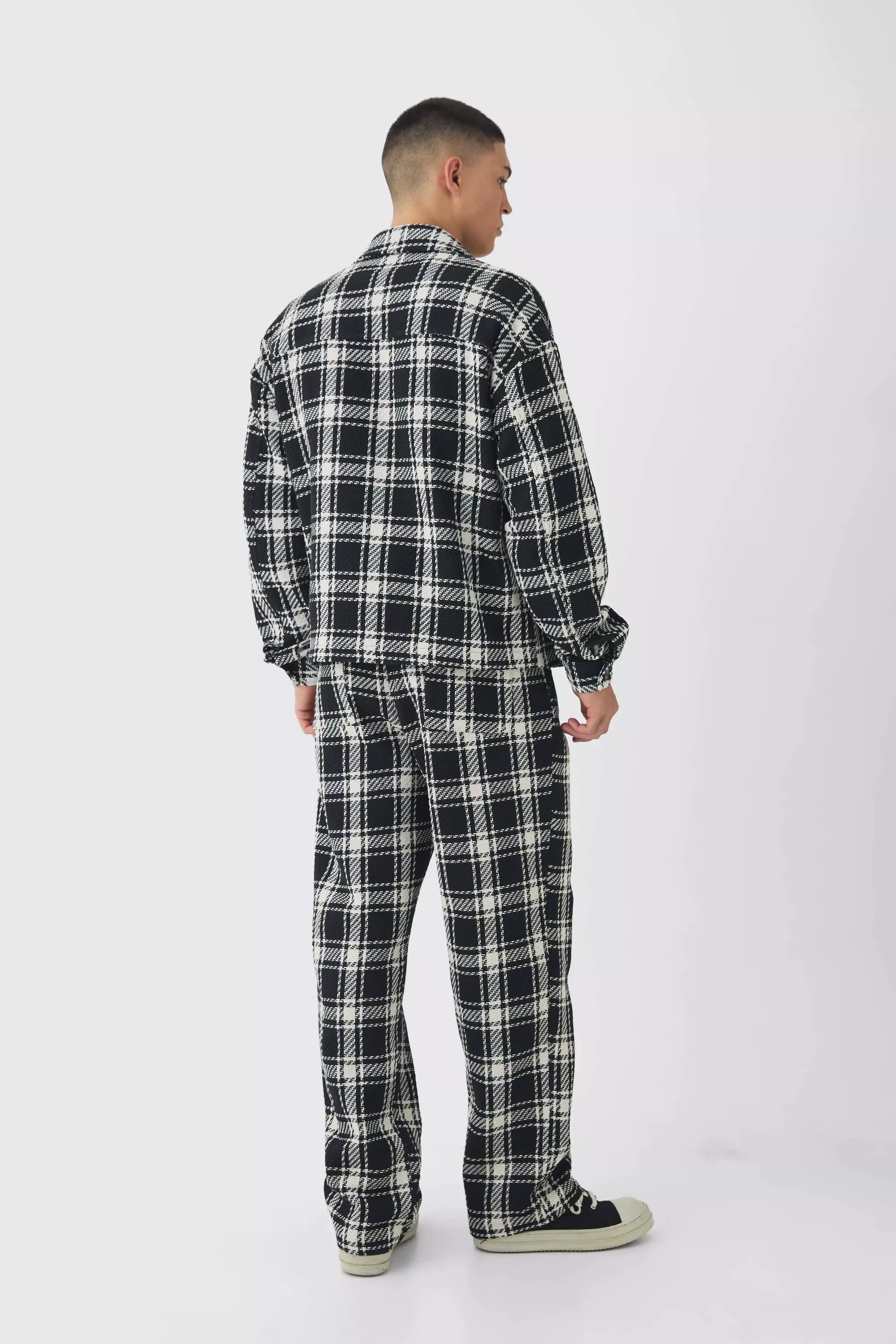 Kariertes strukturiertes Oversize Overshirt, Black alternatives Bild